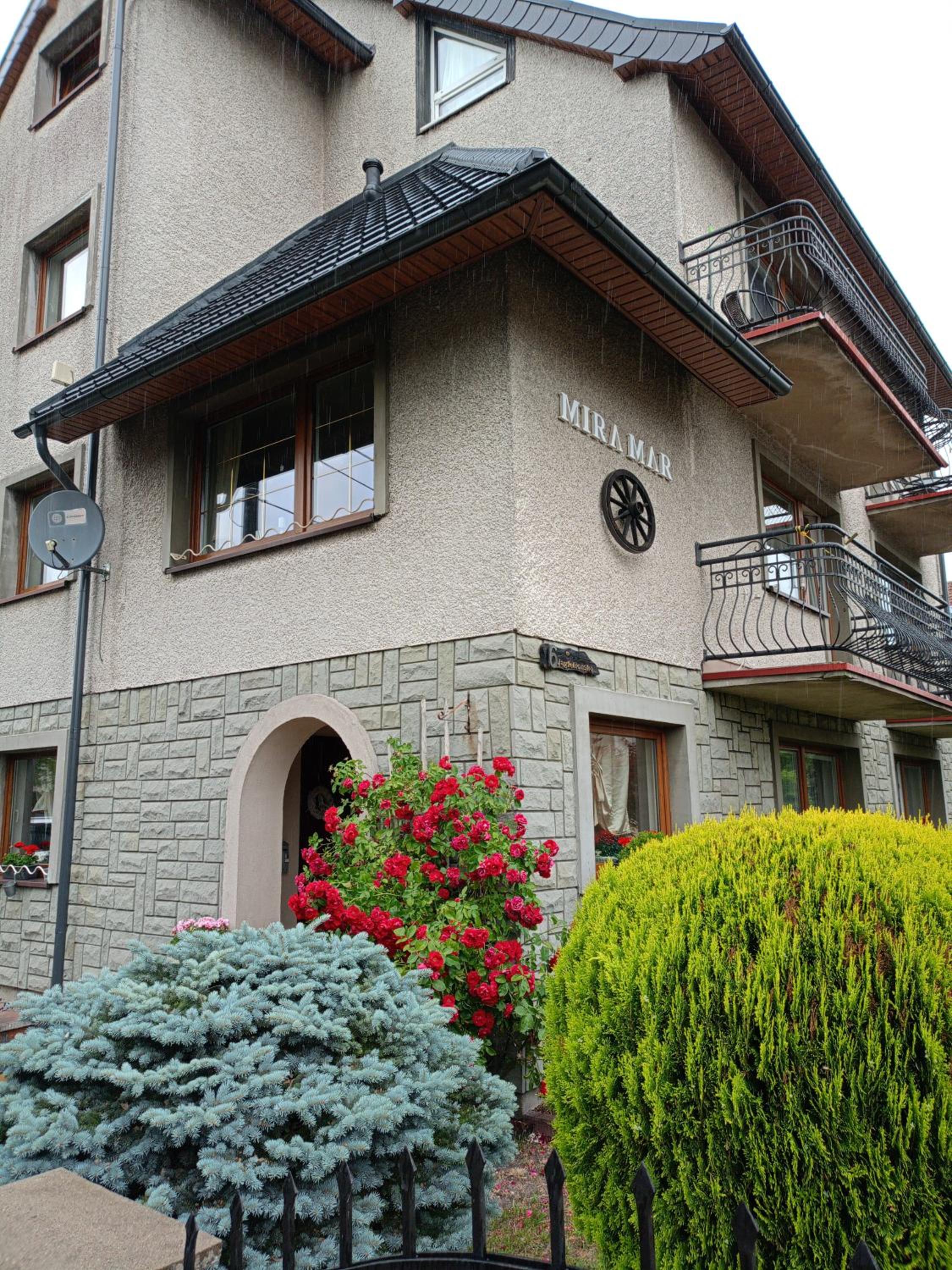 Photo 48