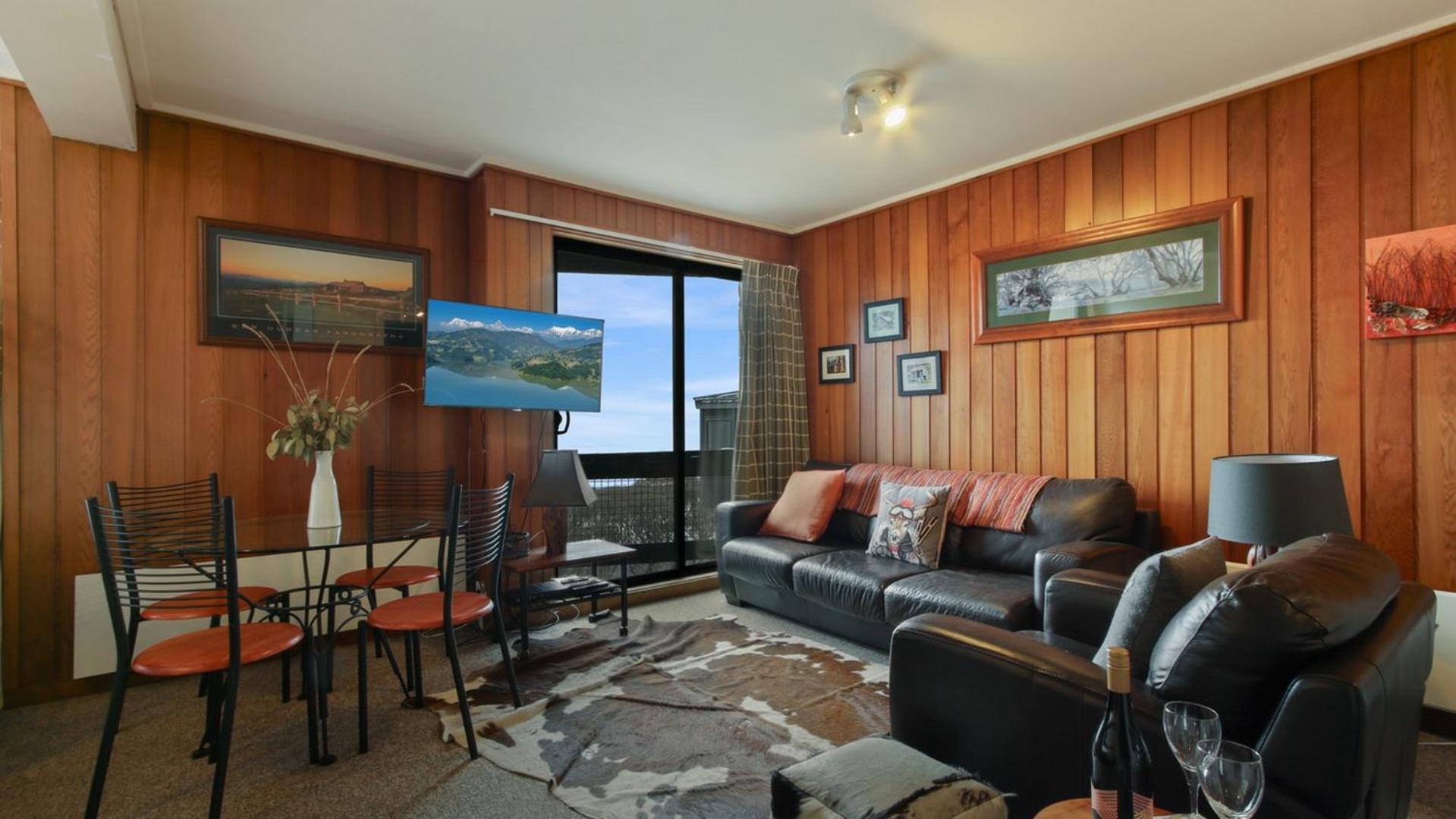 1750 Hotham 4
