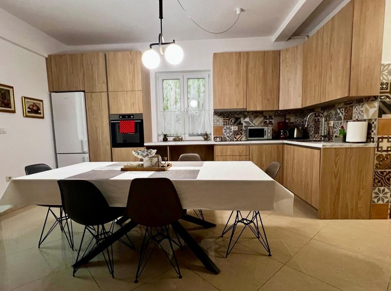 Pula Vacations - Apartment-Old Town-Dundo - Property Image 5