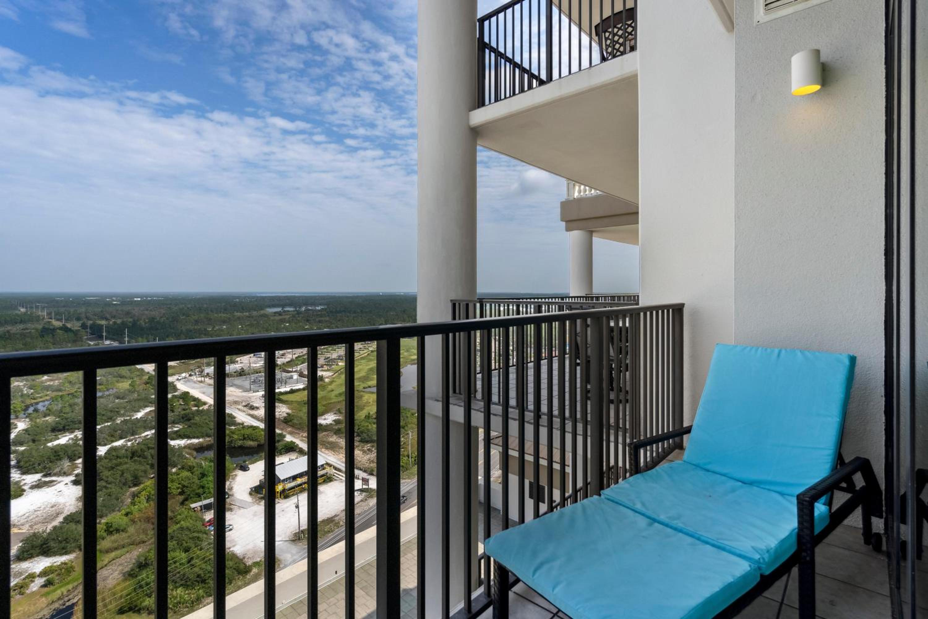 The Oasis At Orange Beach 2014 by Liquid Life