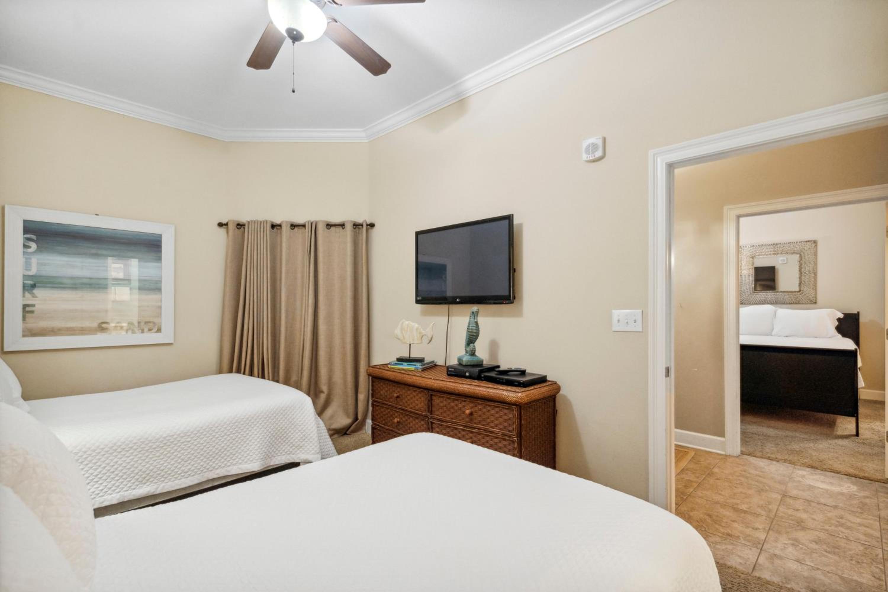 The Oasis At Orange Beach 2014 by Liquid Life