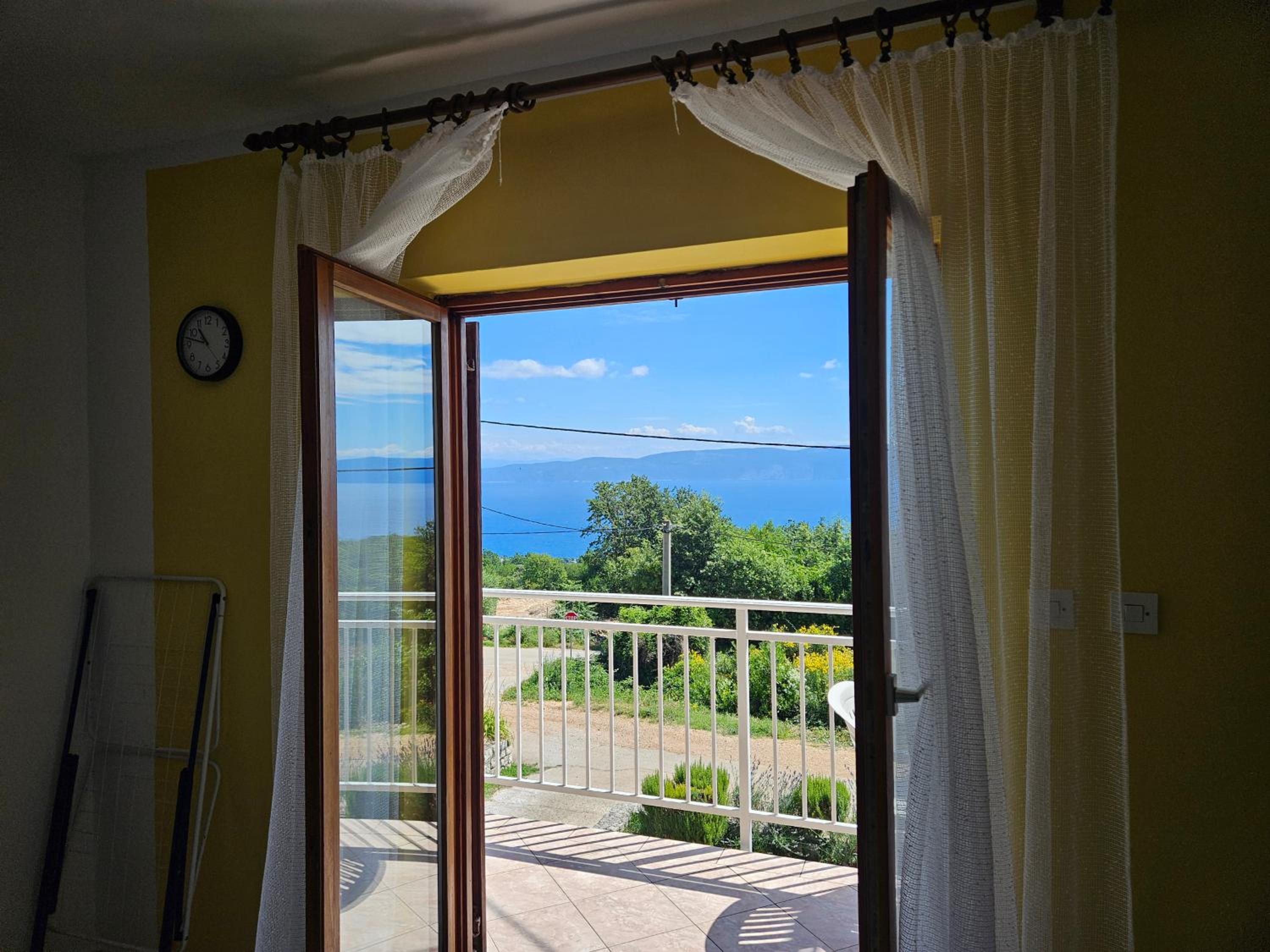 Apartman Ian view 3