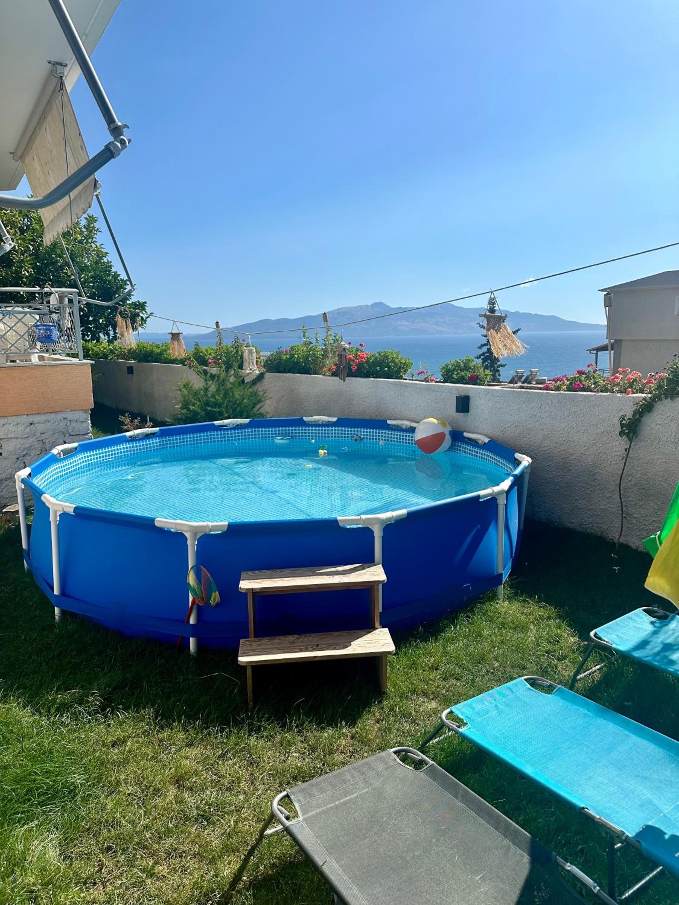 Eleni Guest House