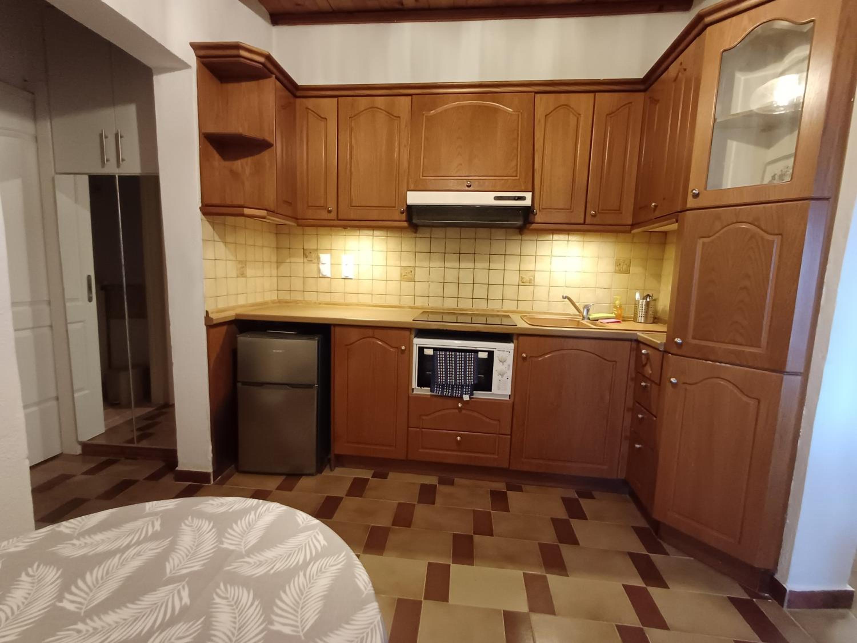 Penelope Apartment Hotel