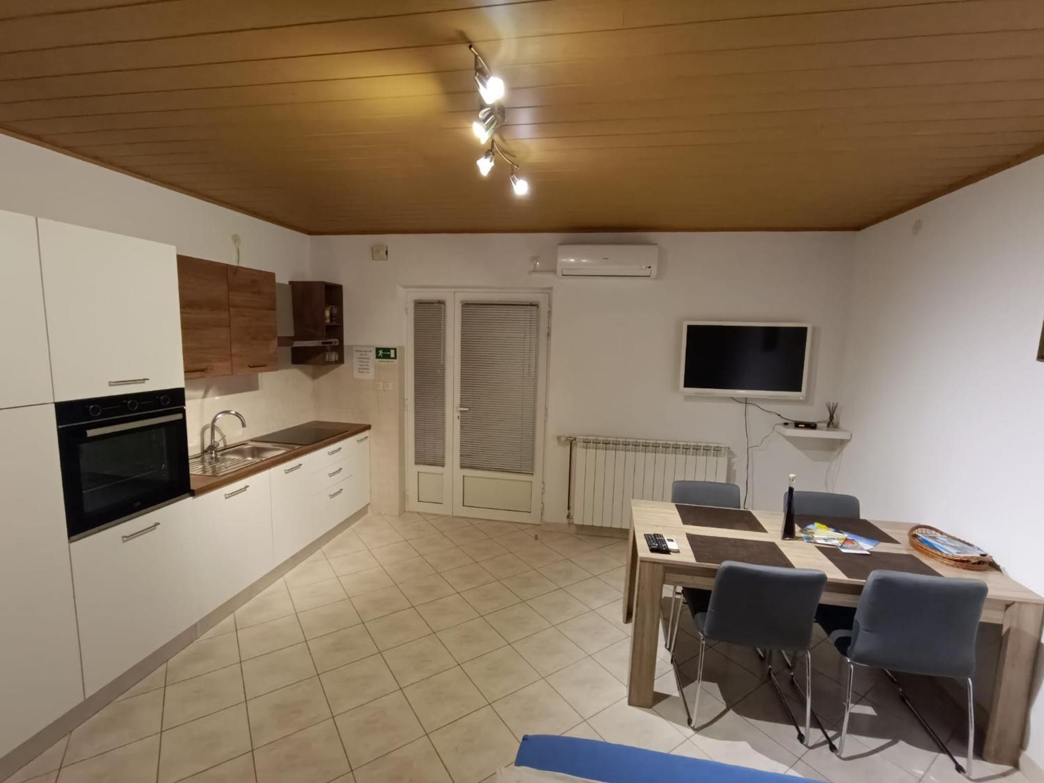APARTMANI Mila view 5