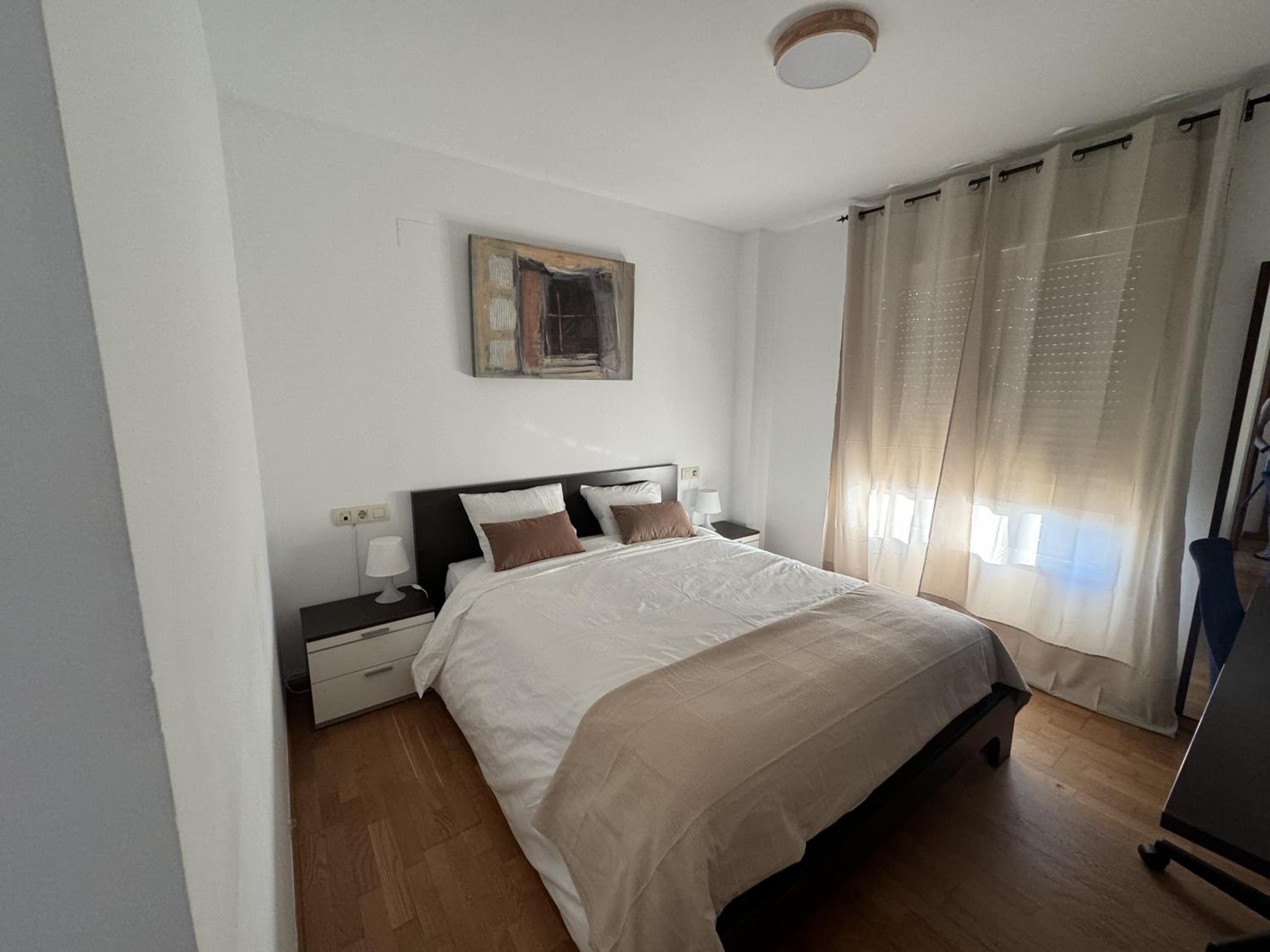 Apartamento Teatinos, Metro, Free Parking & Pool