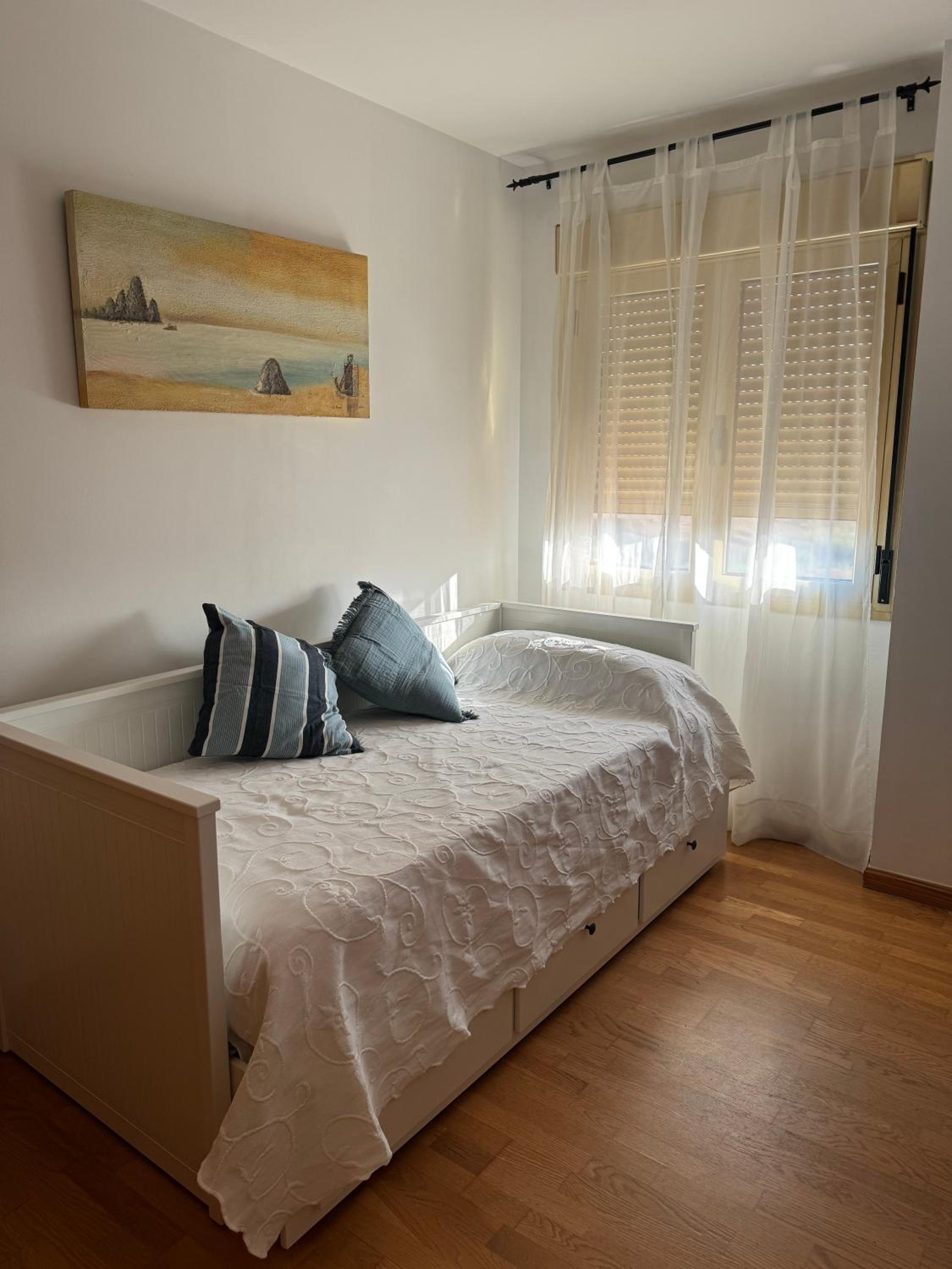 Apartamento Teatinos, Metro, Free Parking & Pool