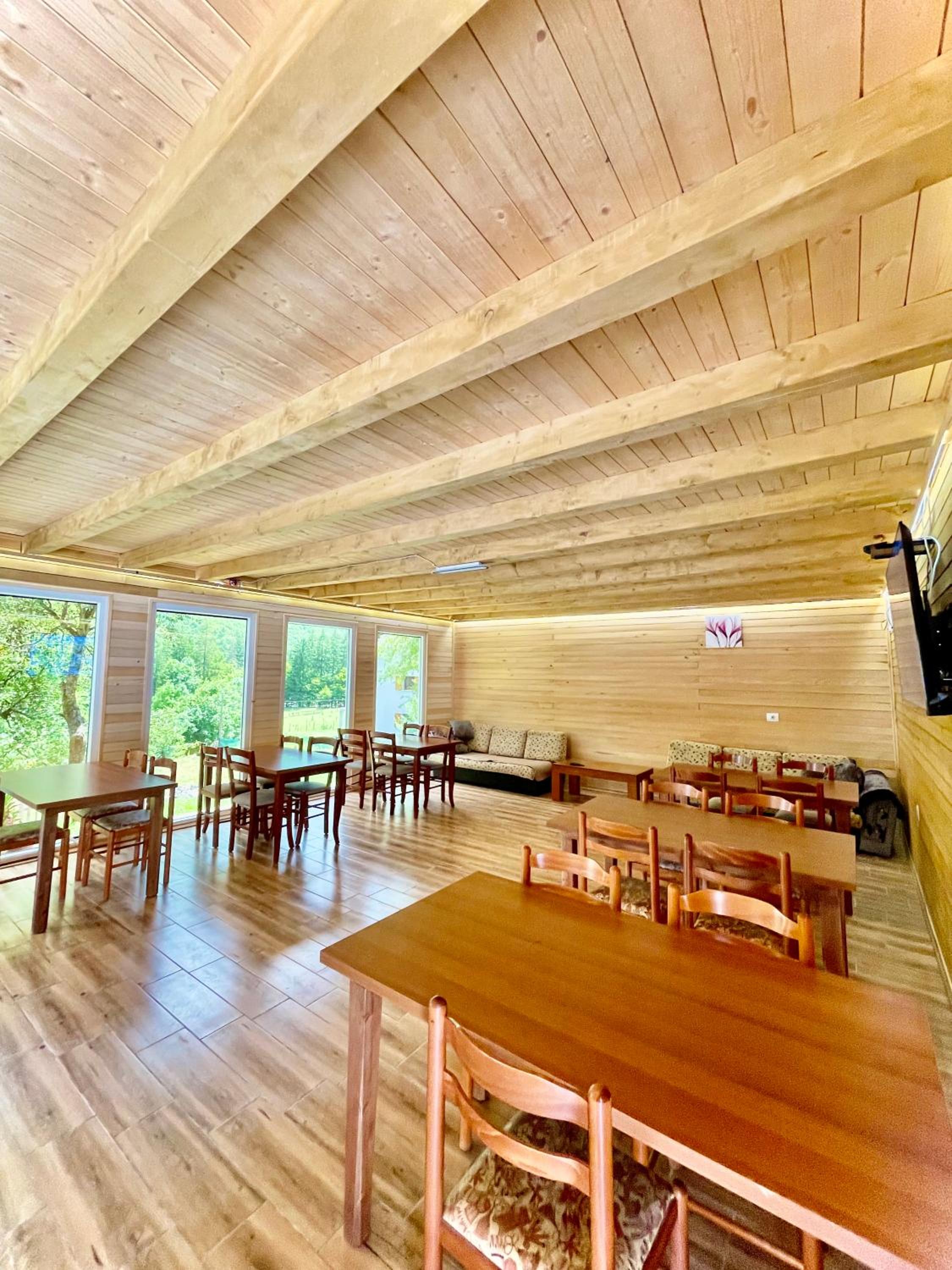 Lazer Çardaku Guesthouse