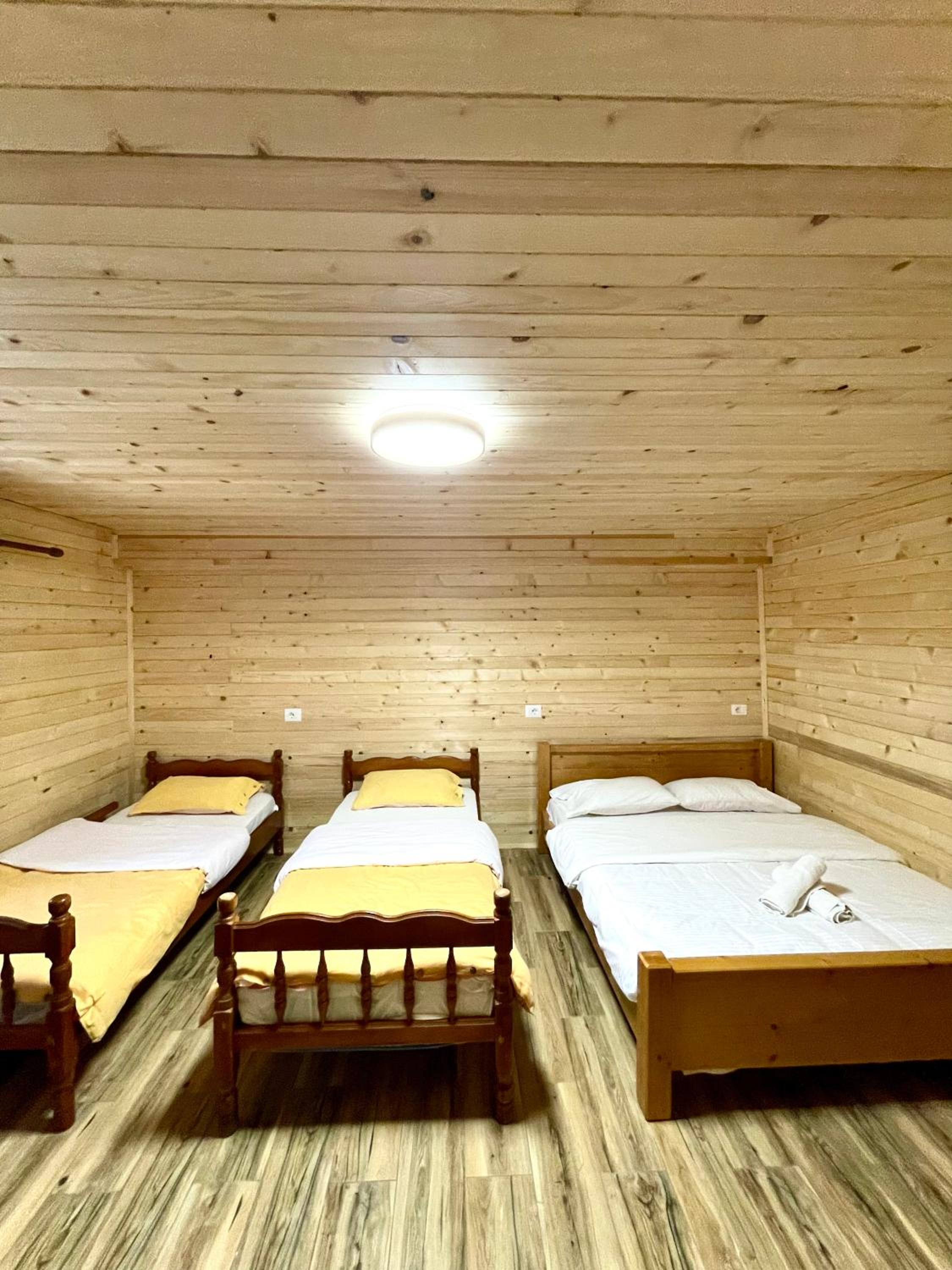 Lazer Çardaku Guesthouse
