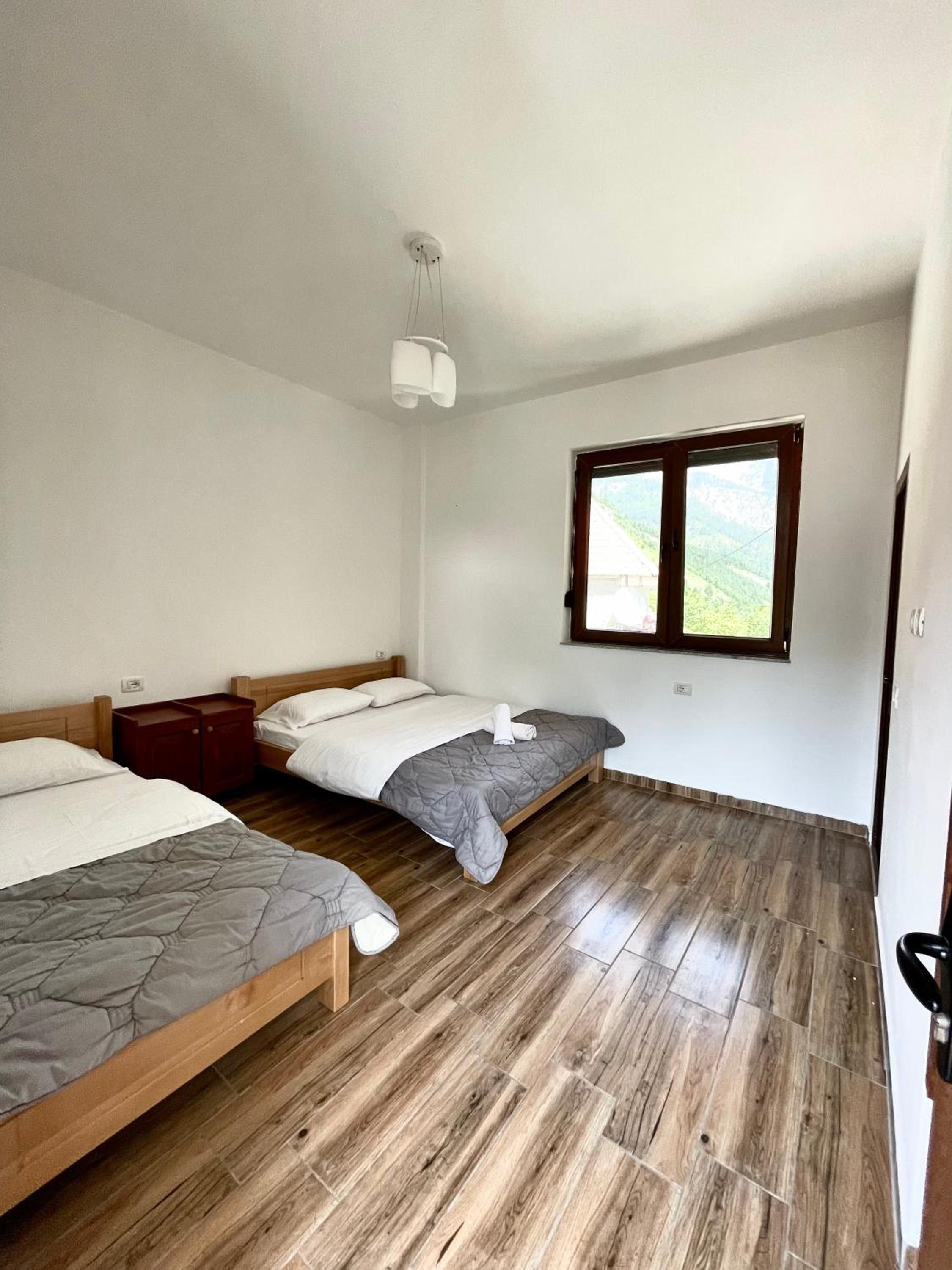 Lazer Çardaku Guesthouse