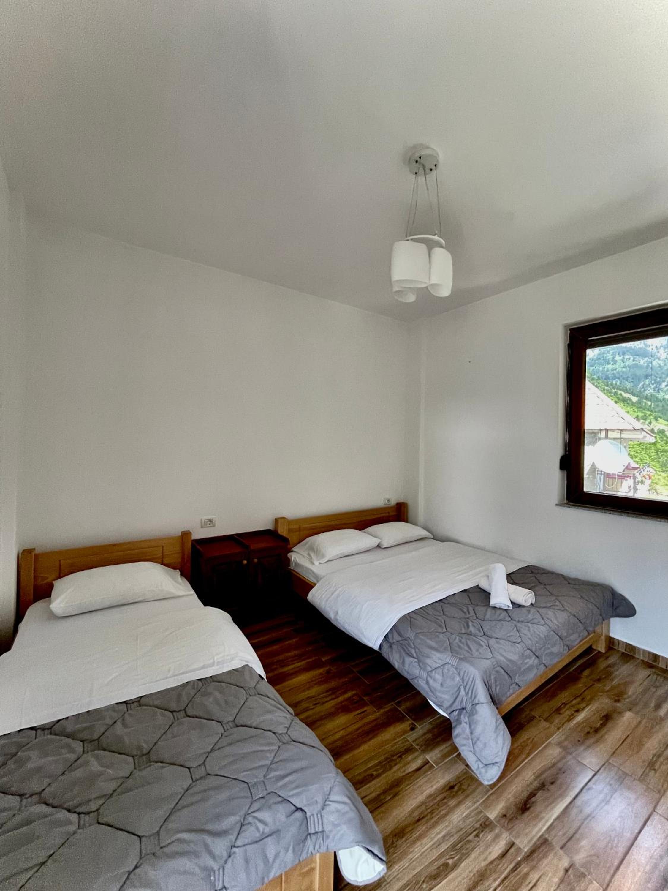 Lazer Çardaku Guesthouse