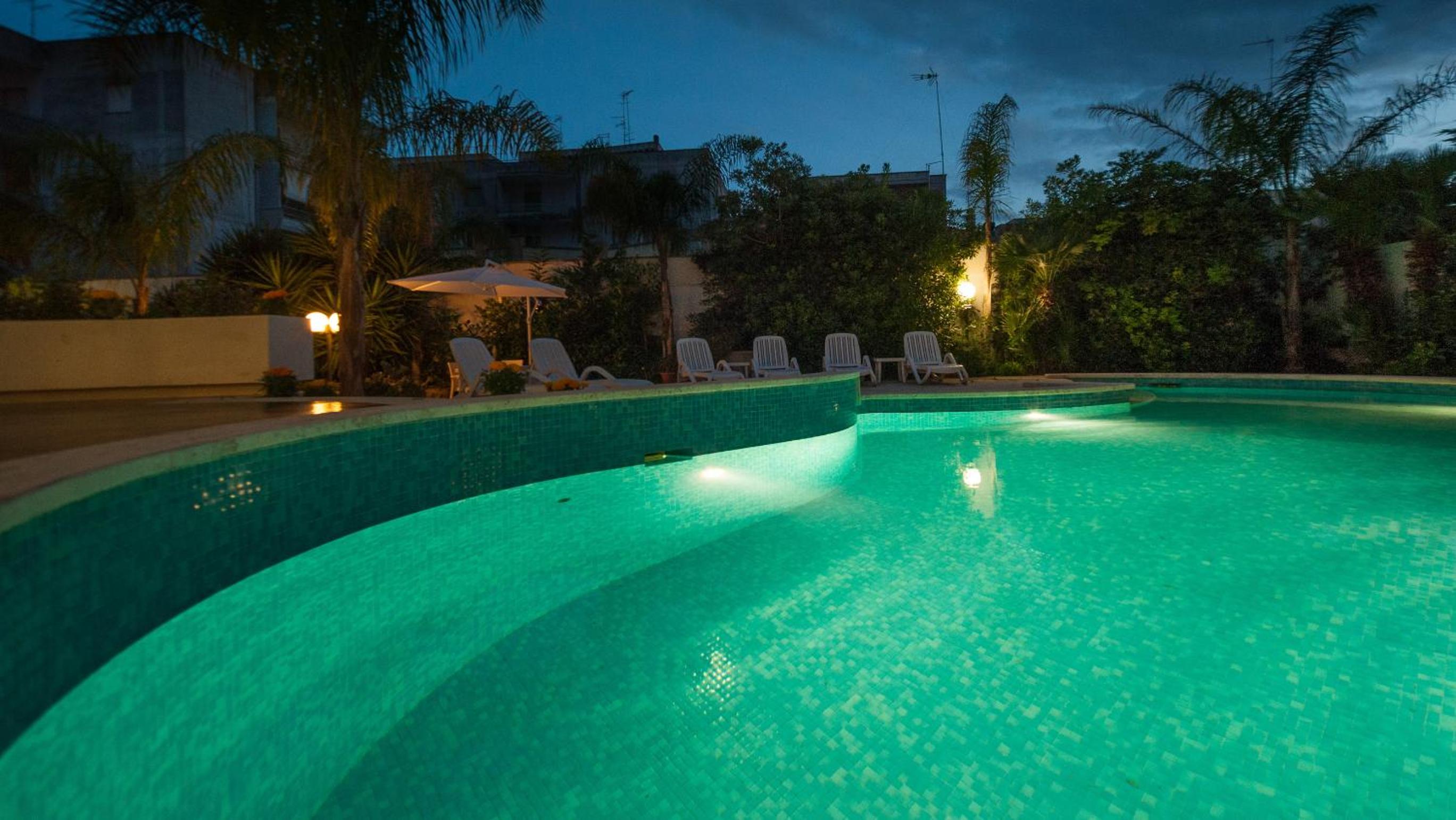 Villa Magnolia Luxury Suites