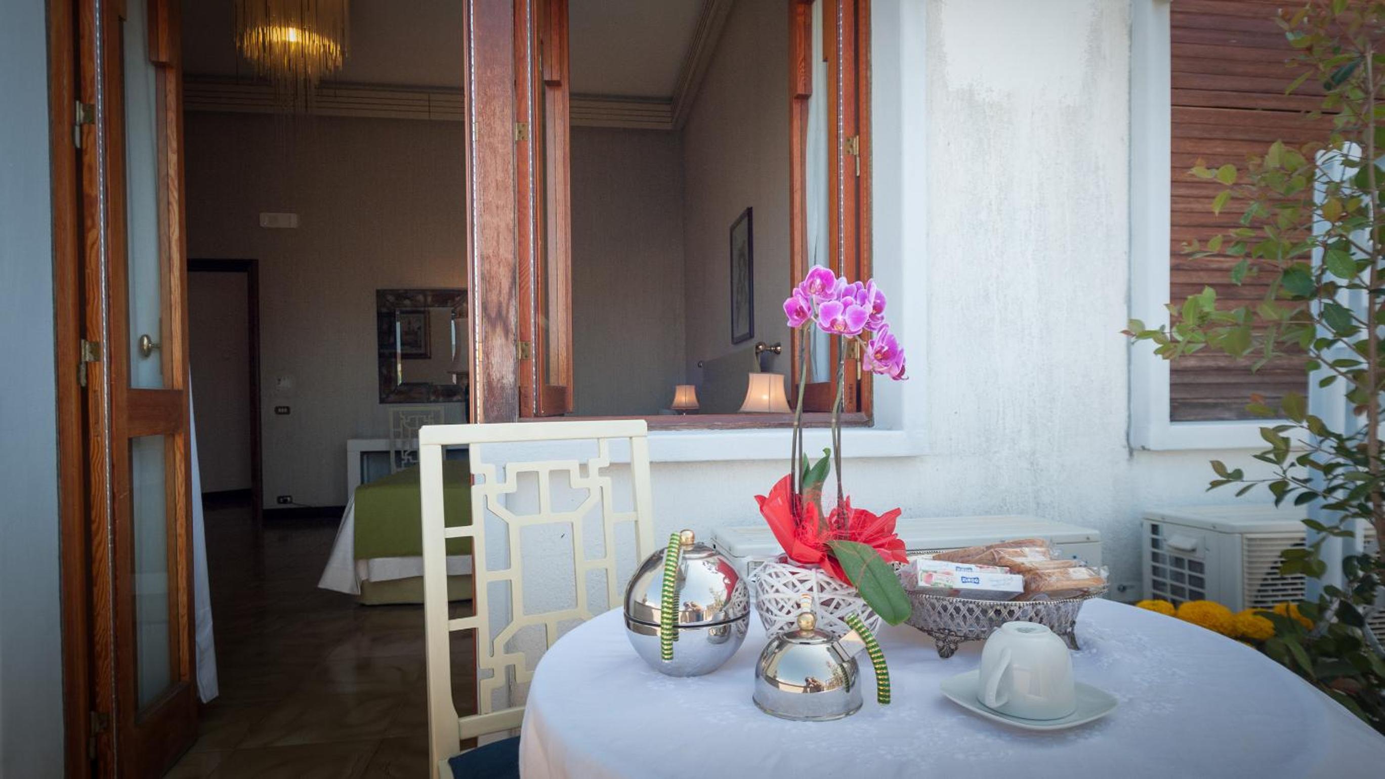 Villa Magnolia Luxury Suites