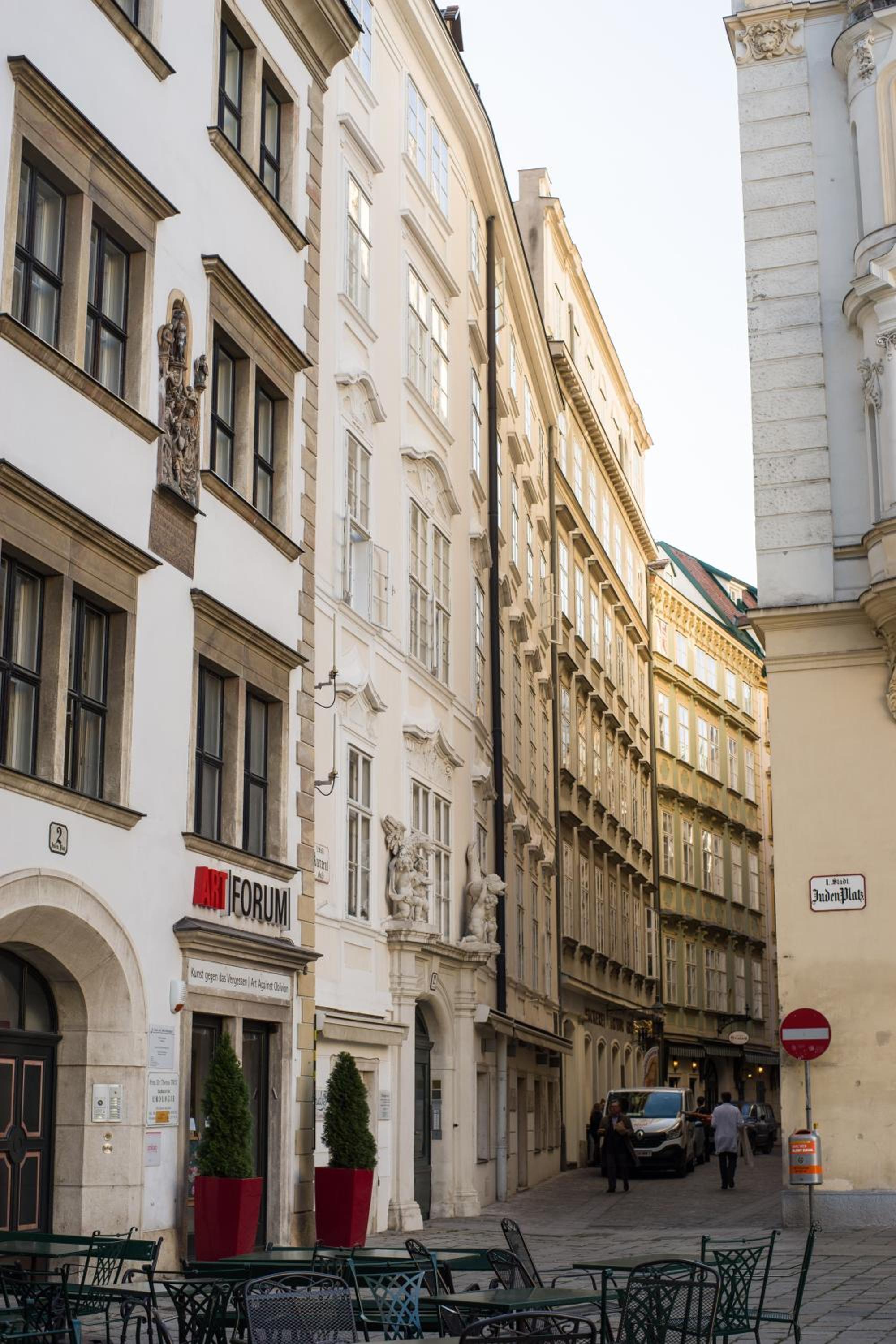 Living Vienna City Center