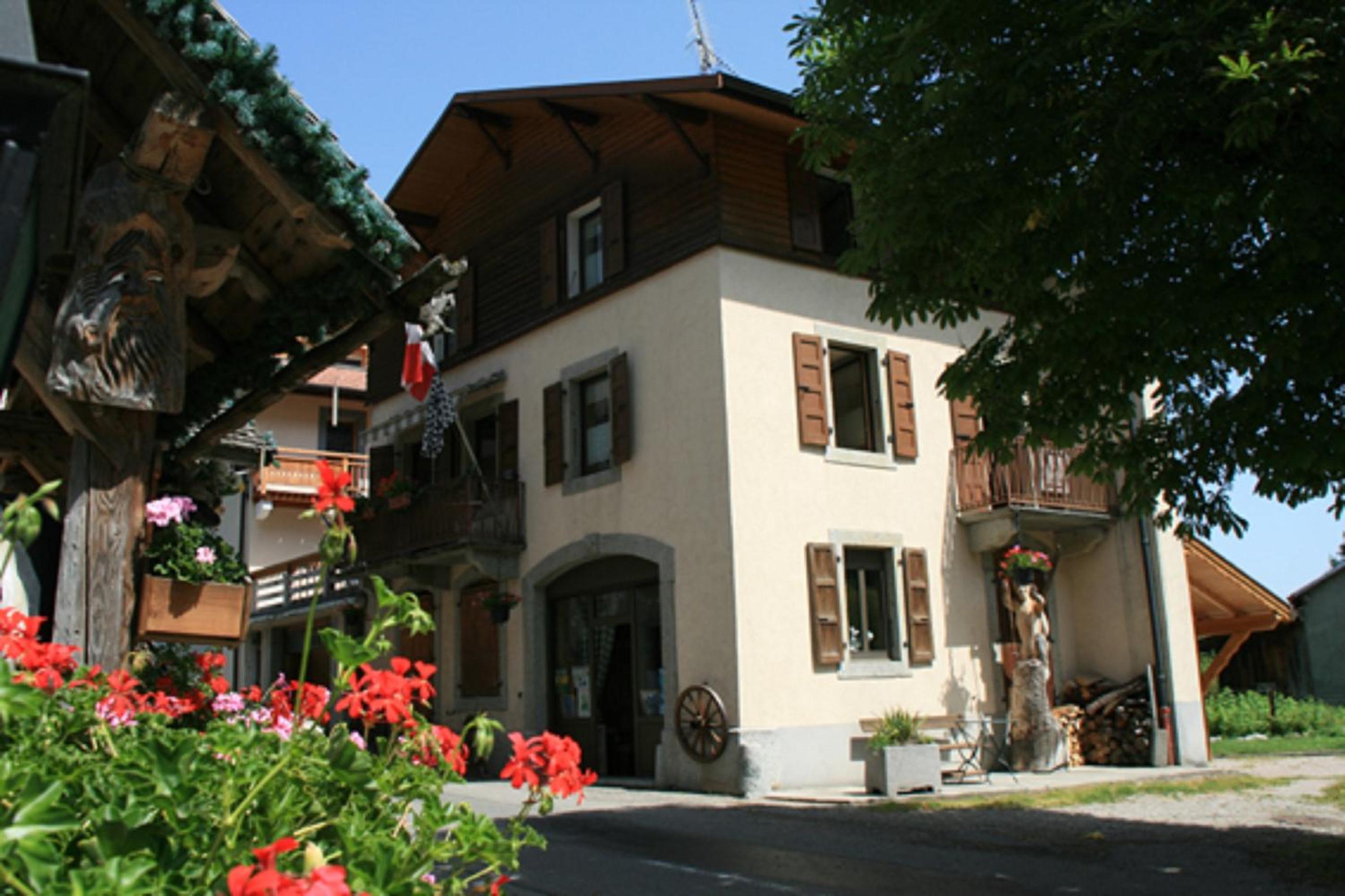 Photo 16