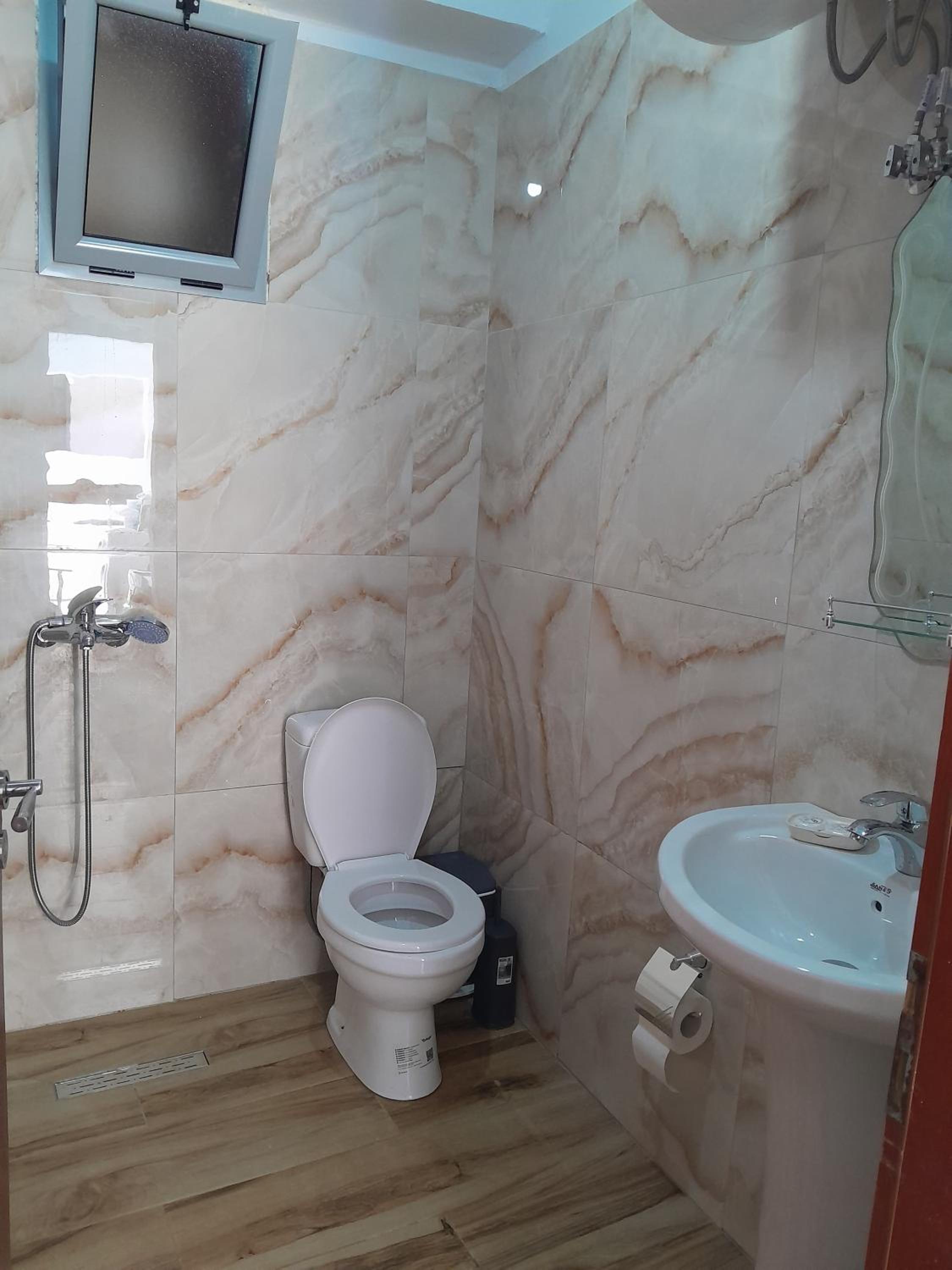 Bekim Apartments