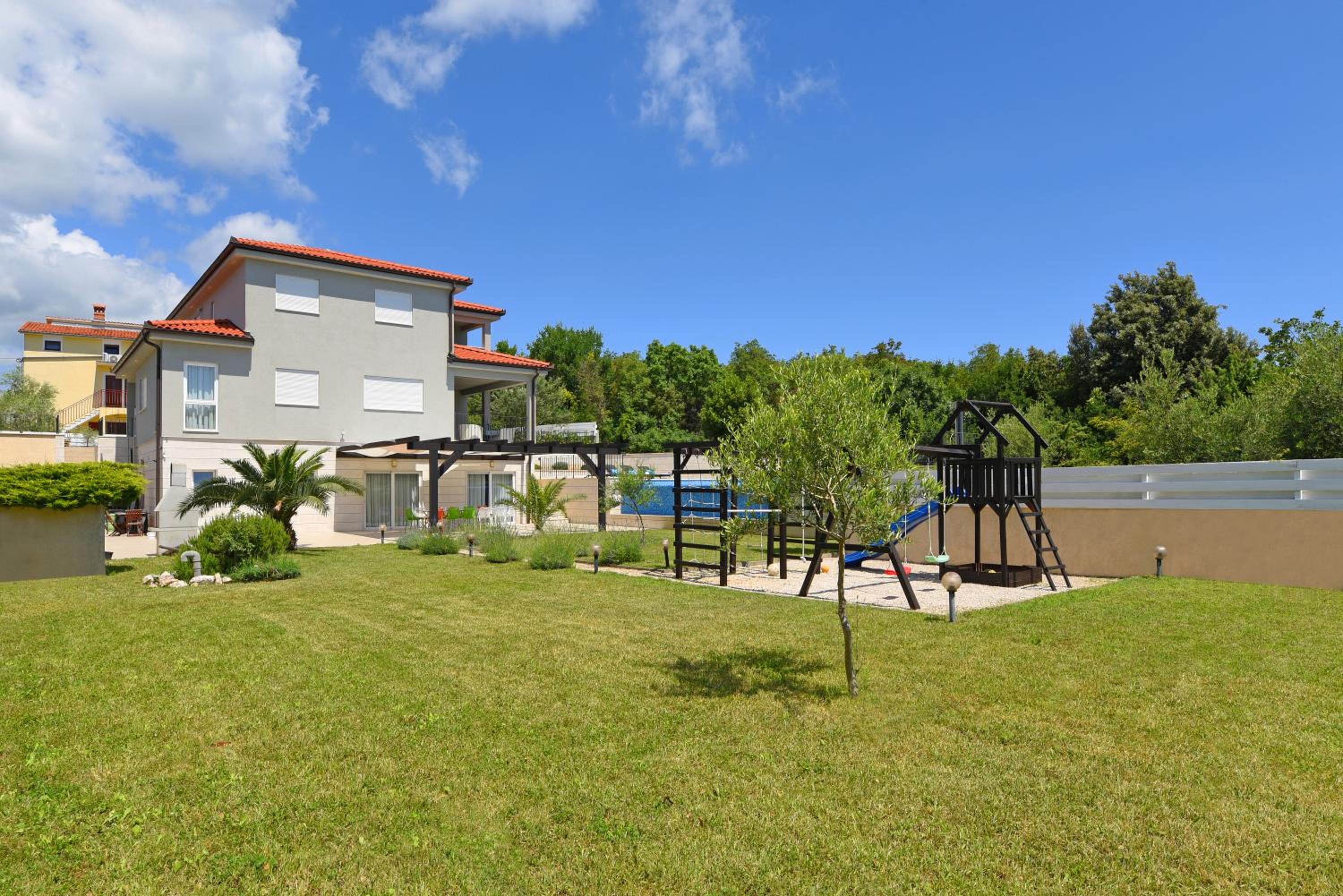 YourCroatiaHoliday - Villa with 6 rooms view 5