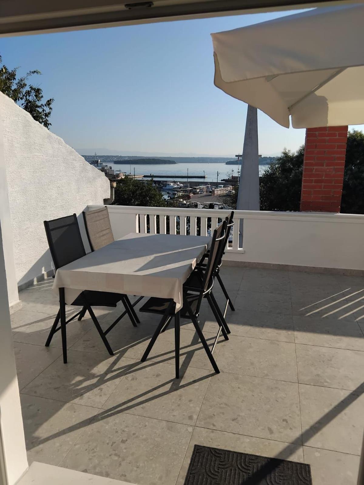 Apartments Klanac view 4