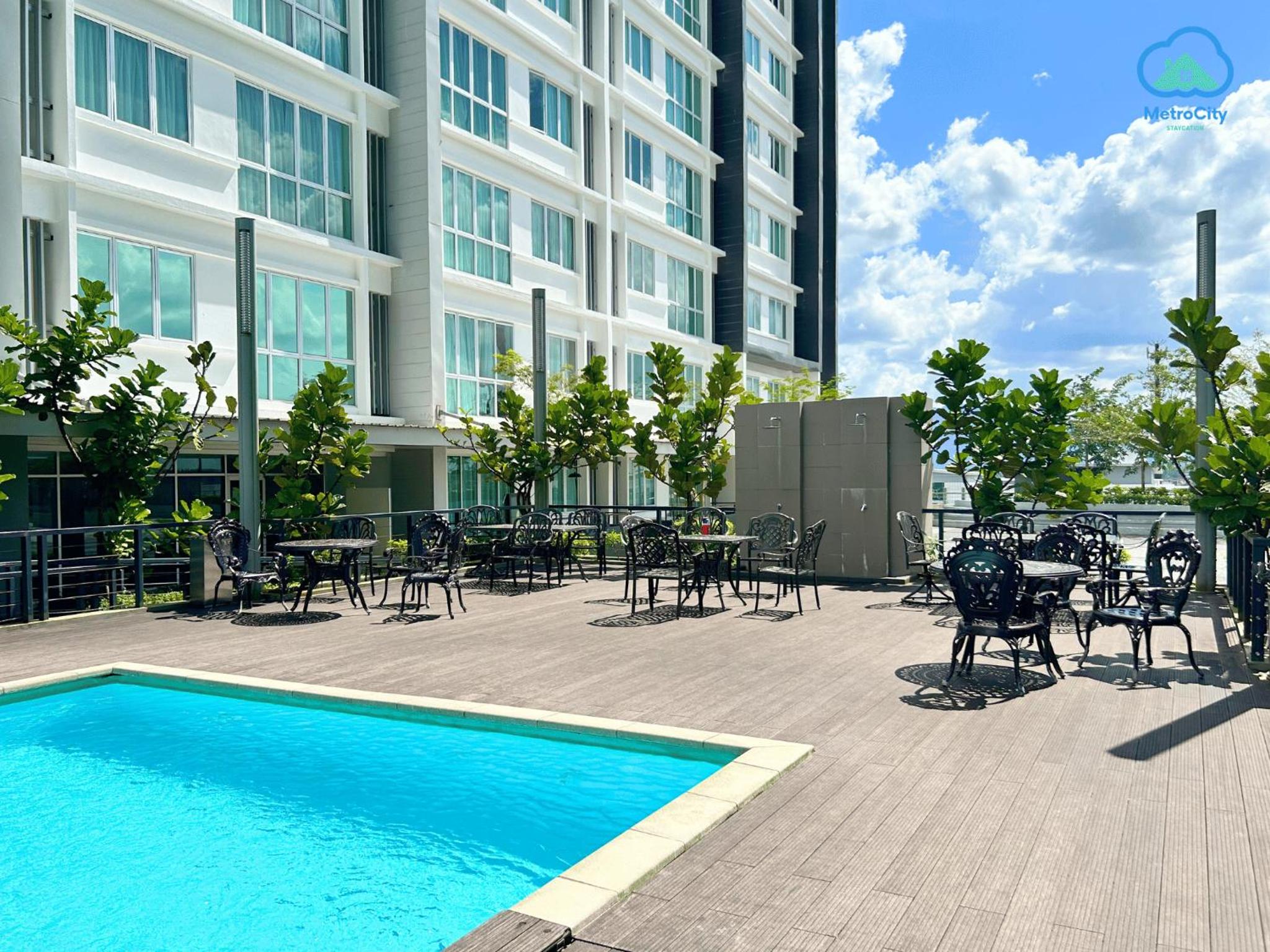MetroCity Condominium - Jalan Matang