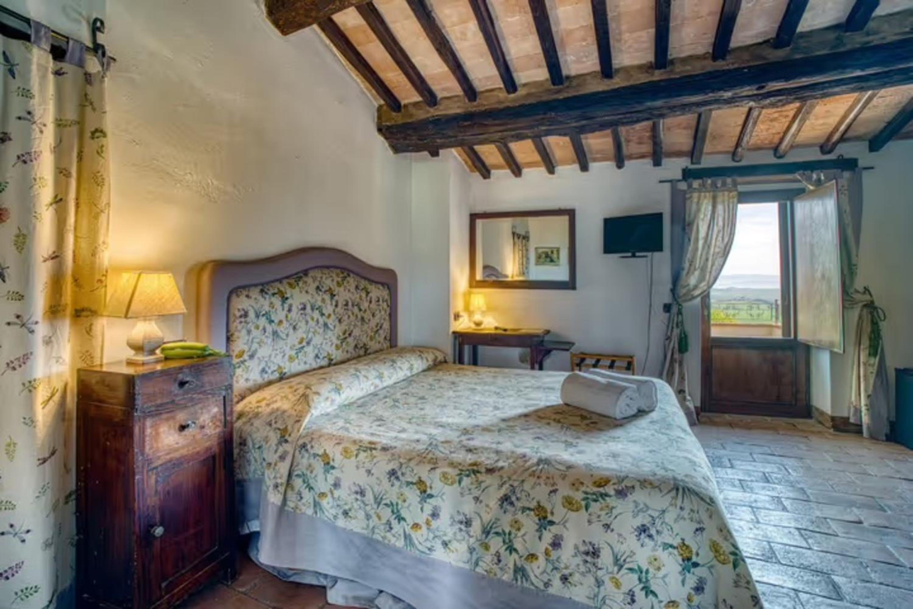Casale di Buccole view 2