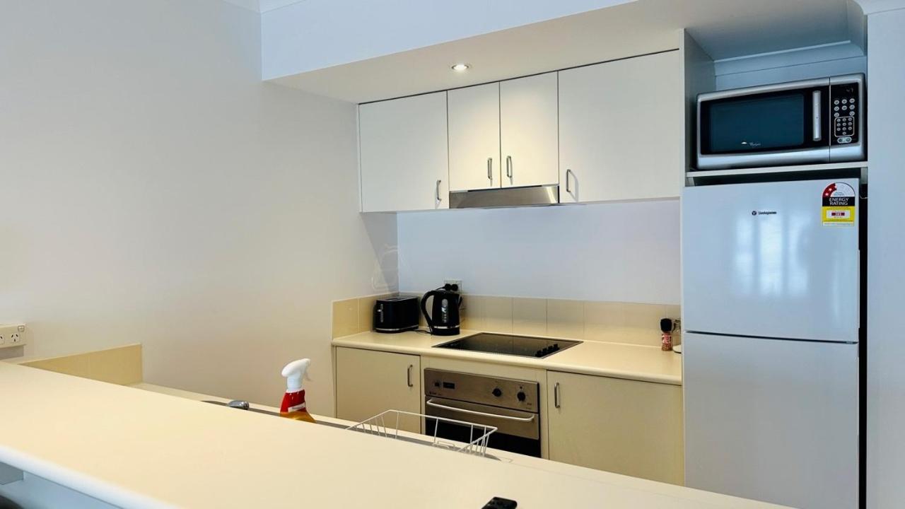 White Crystal Apartments
