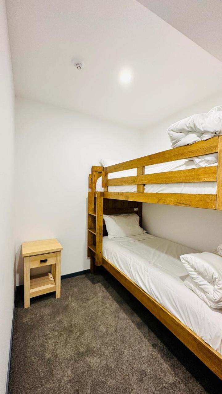 White Crystal Apartments