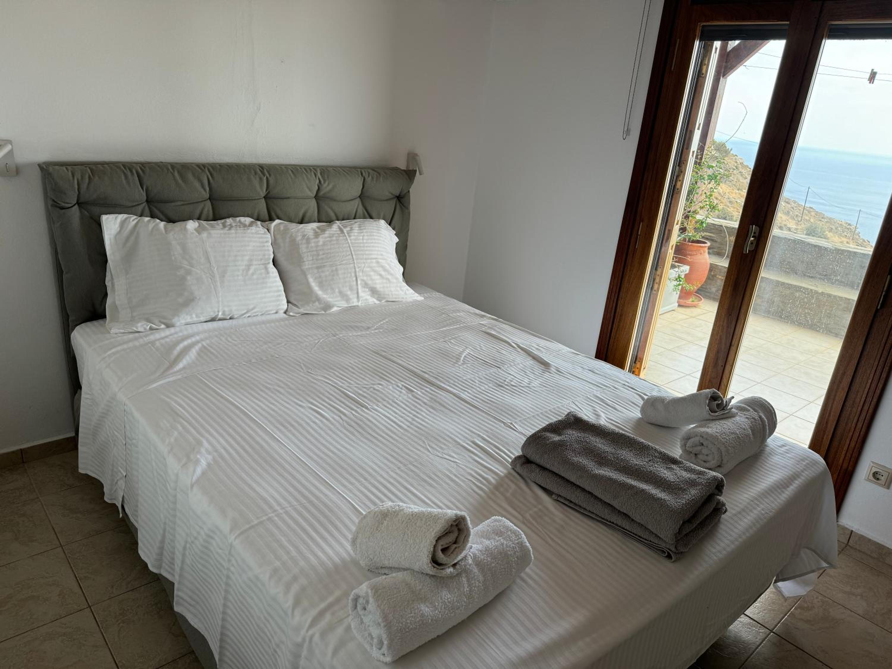 Andros Escape Condos photo 2