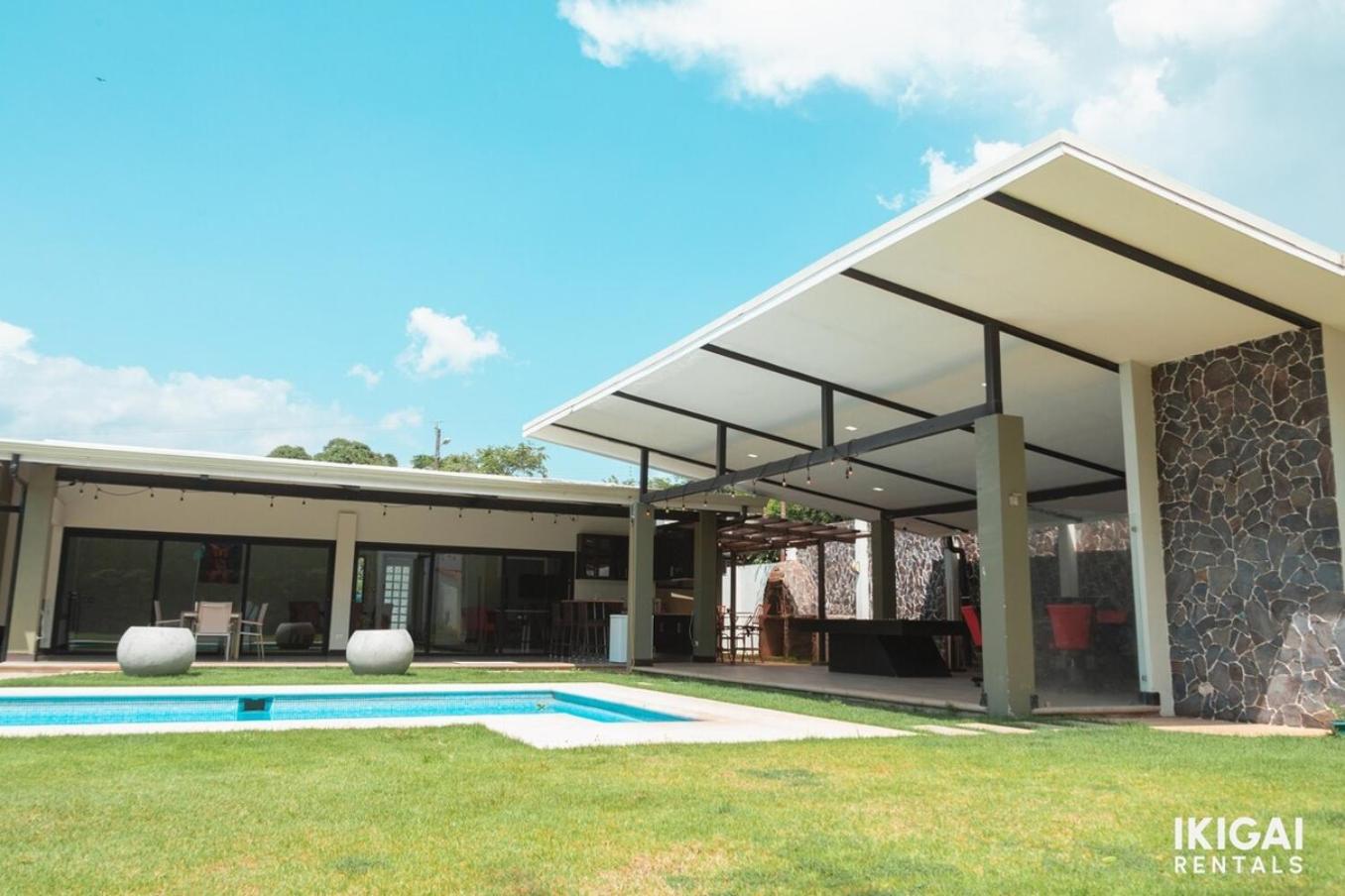 Jm House