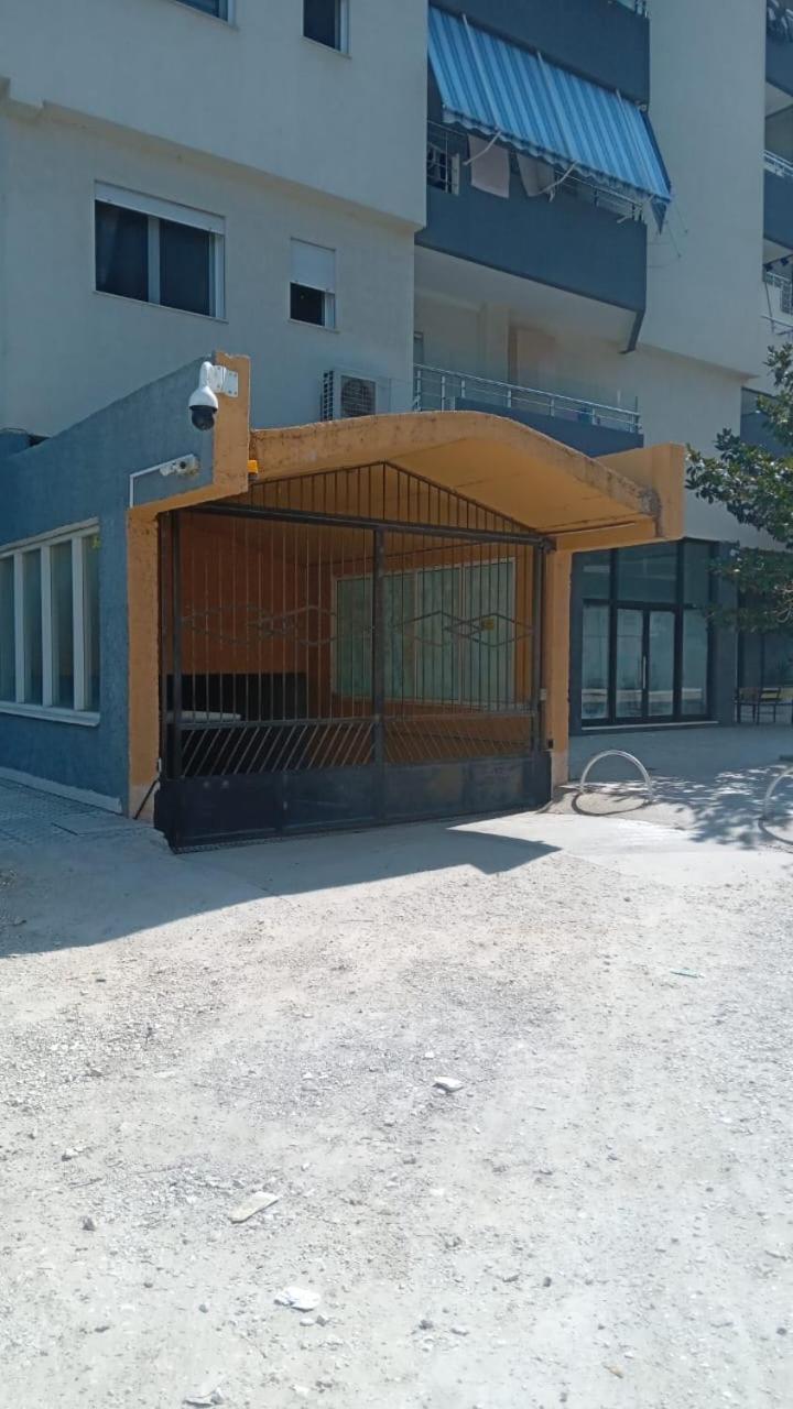 Luxury home vlore