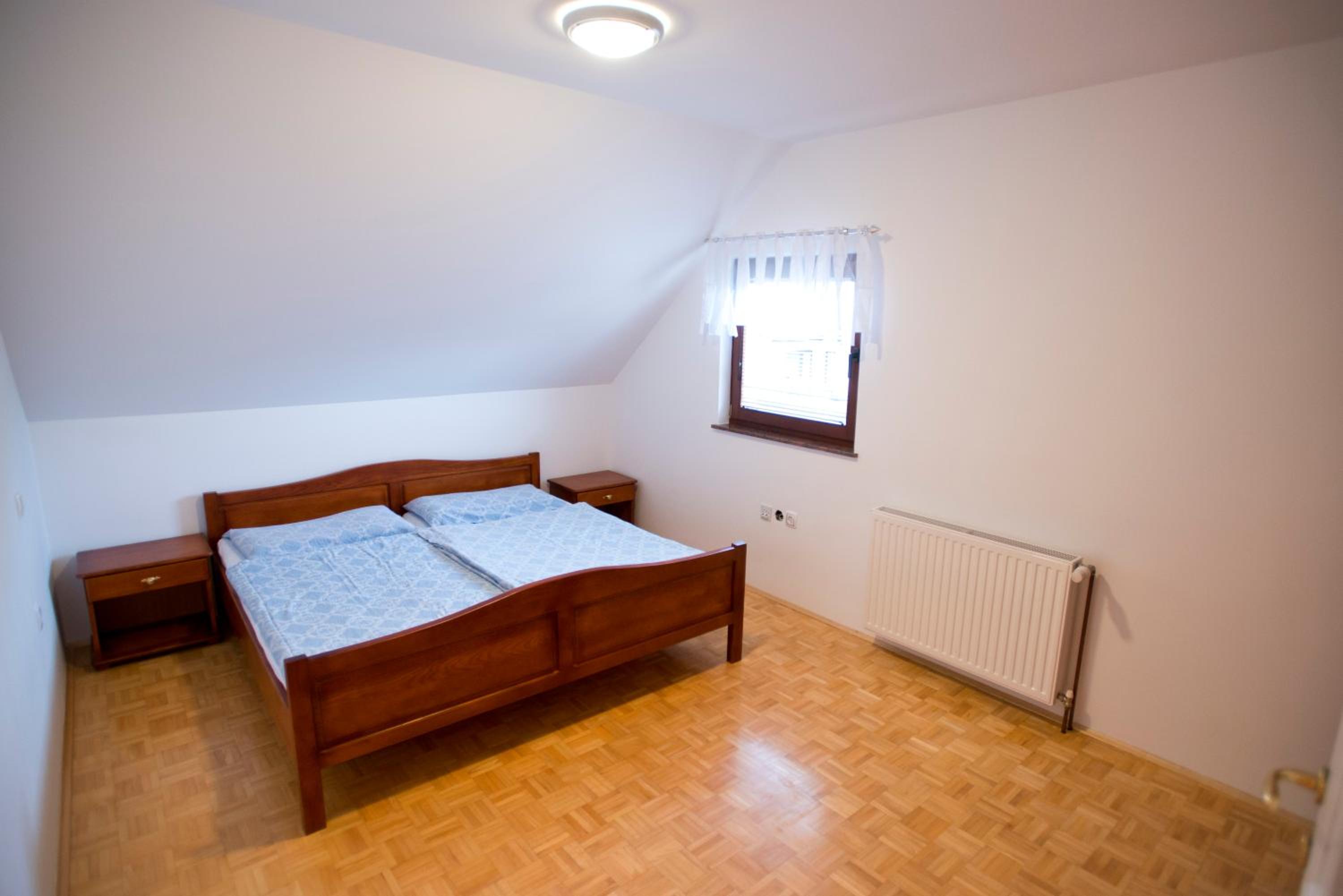 Apartments Cokla