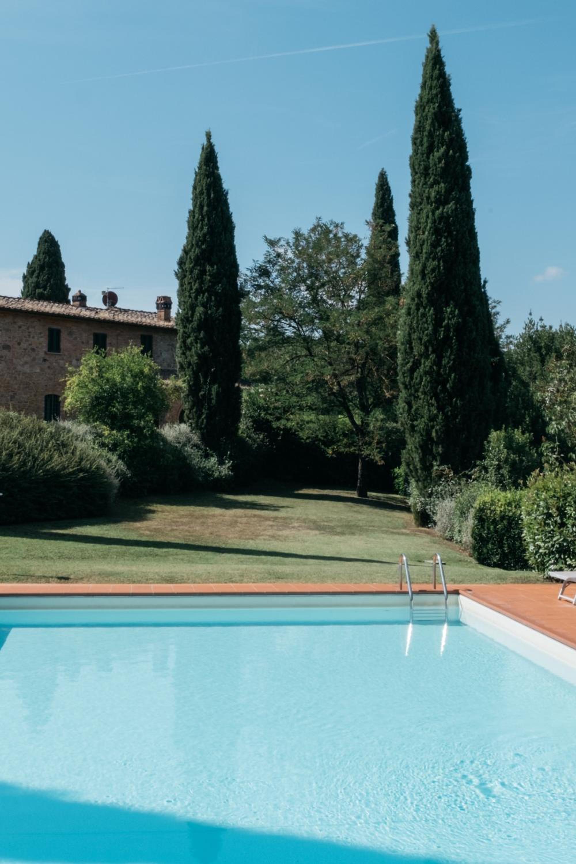 Podere Fignano, holiday home - apartments, renovated 2024