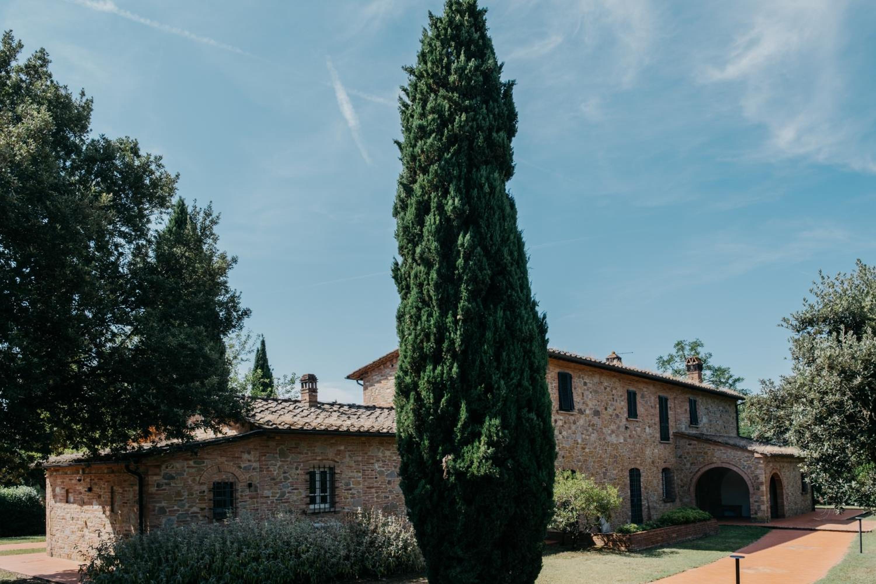 Podere Fignano, holiday home - apartments, renovated 2024