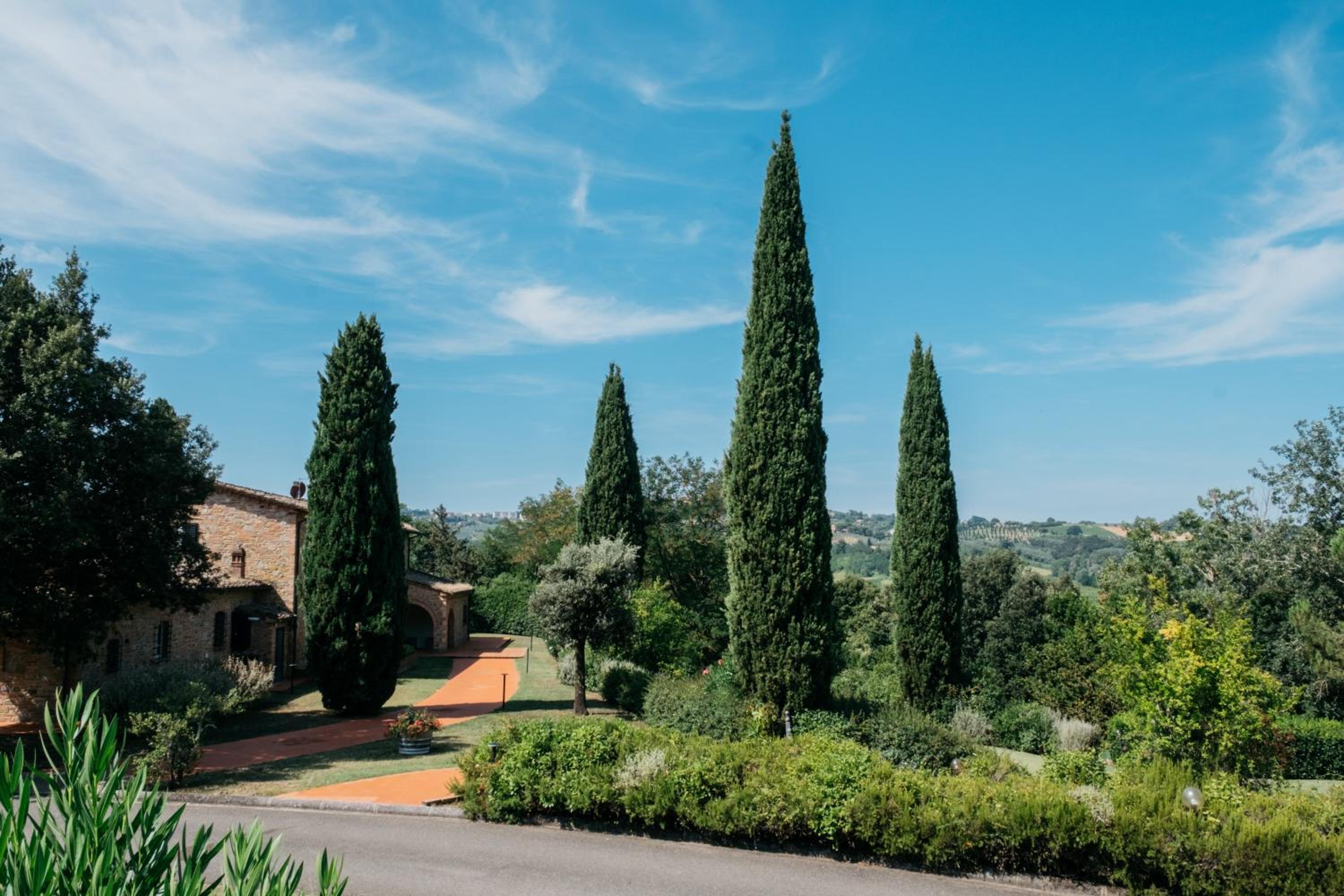 Podere Fignano, holiday home - apartments, renovated 2024
