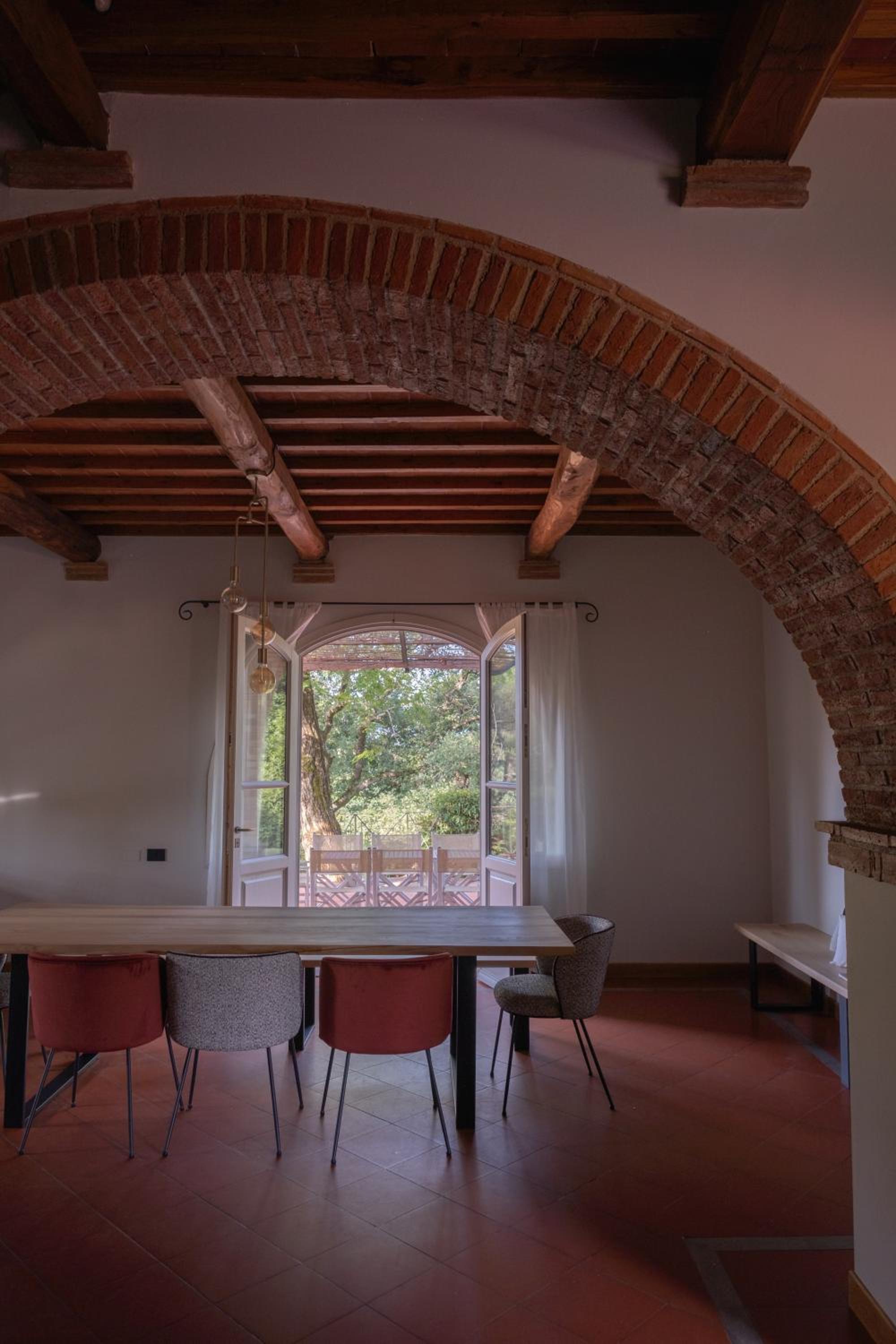 Podere Fignano, holiday home - apartments, renovated 2024