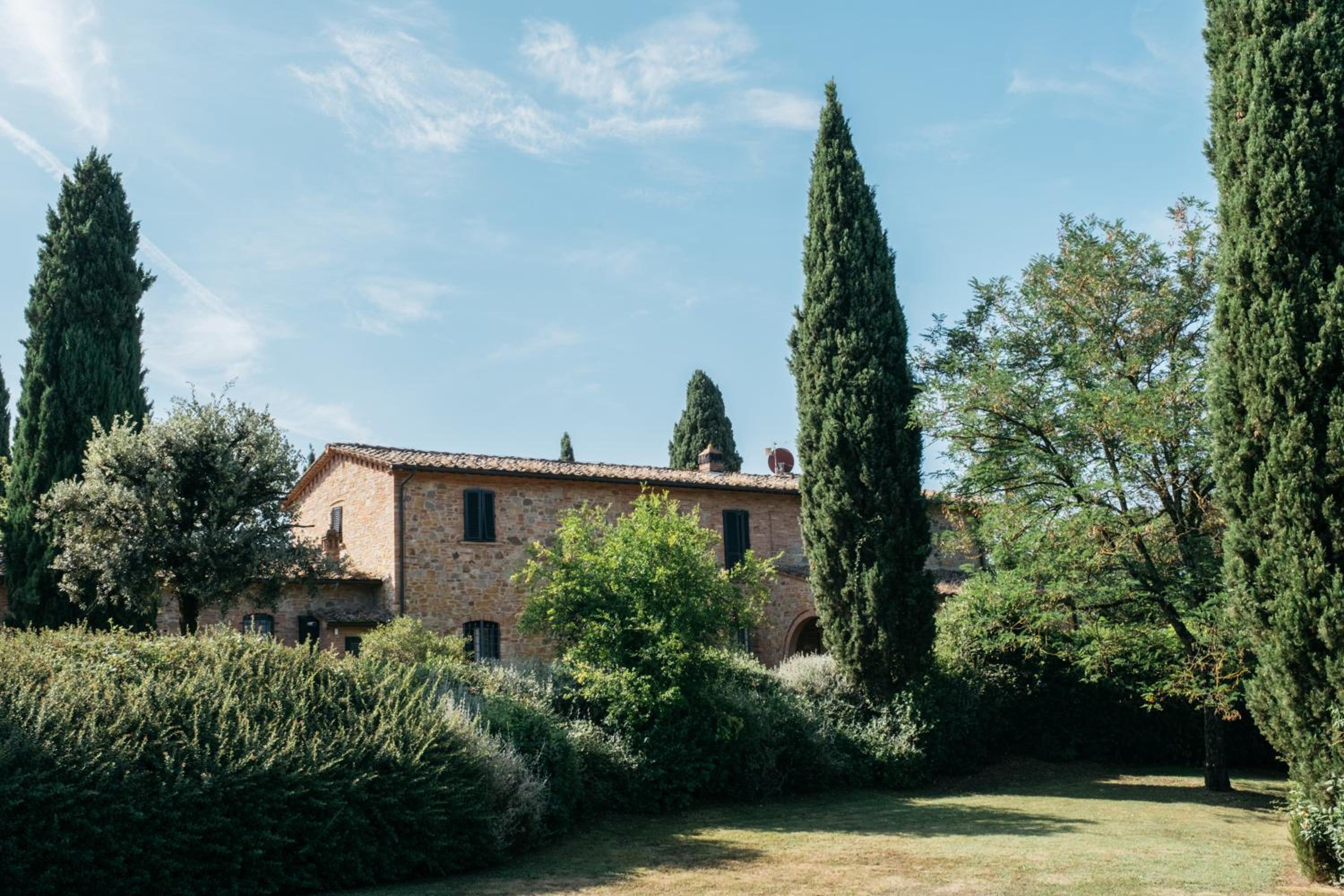 Podere Fignano, holiday home - apartments, renovated 2024