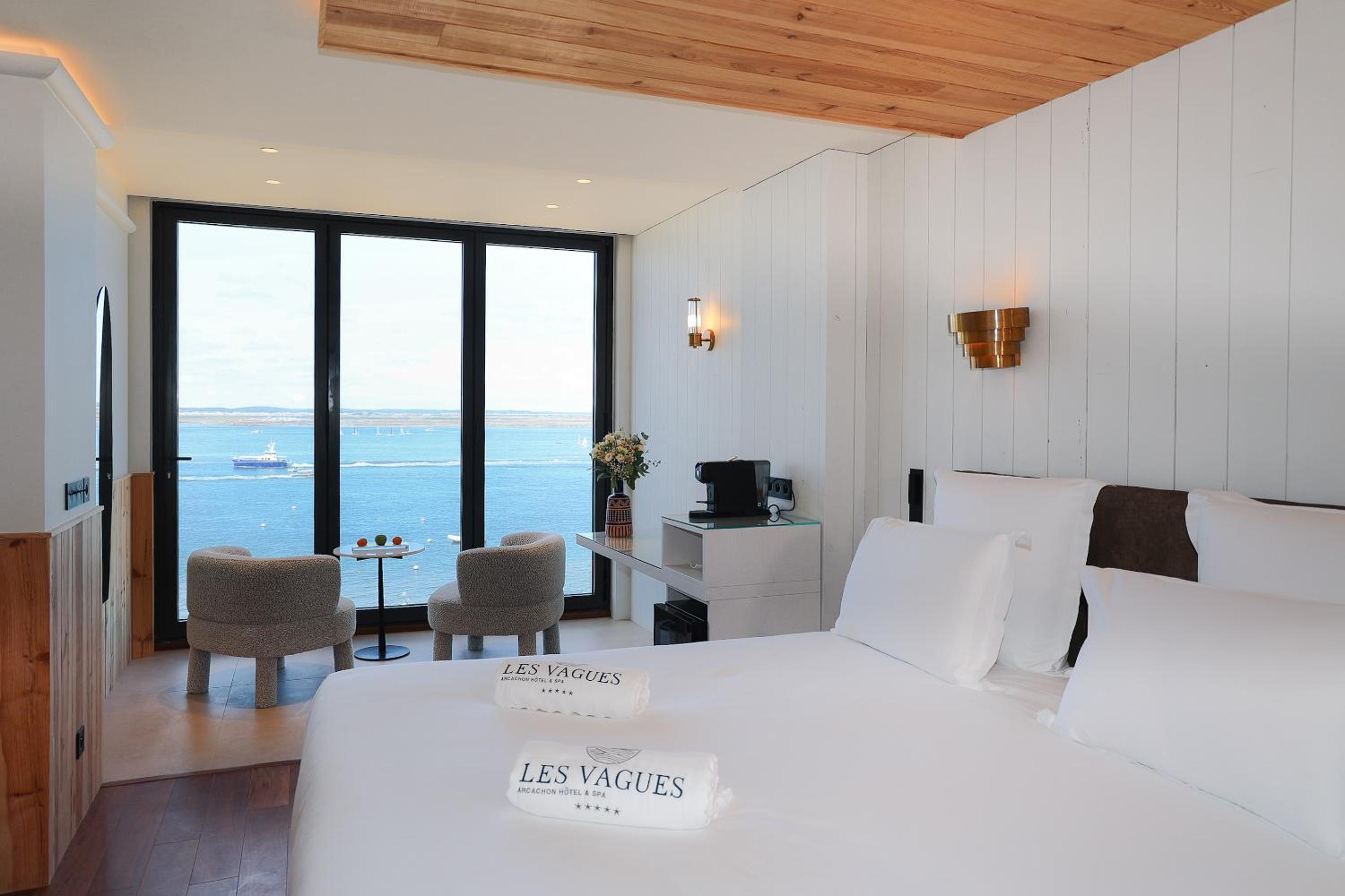 Hotel Les Vagues Hotel & Spa
