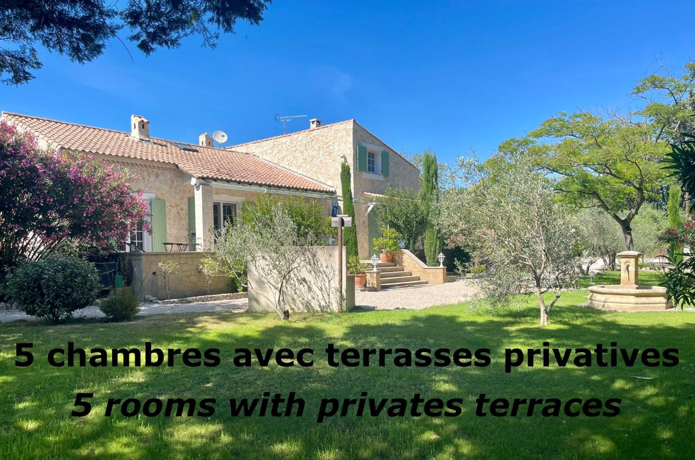 Domaine Au Coeur des Alpilles view 4