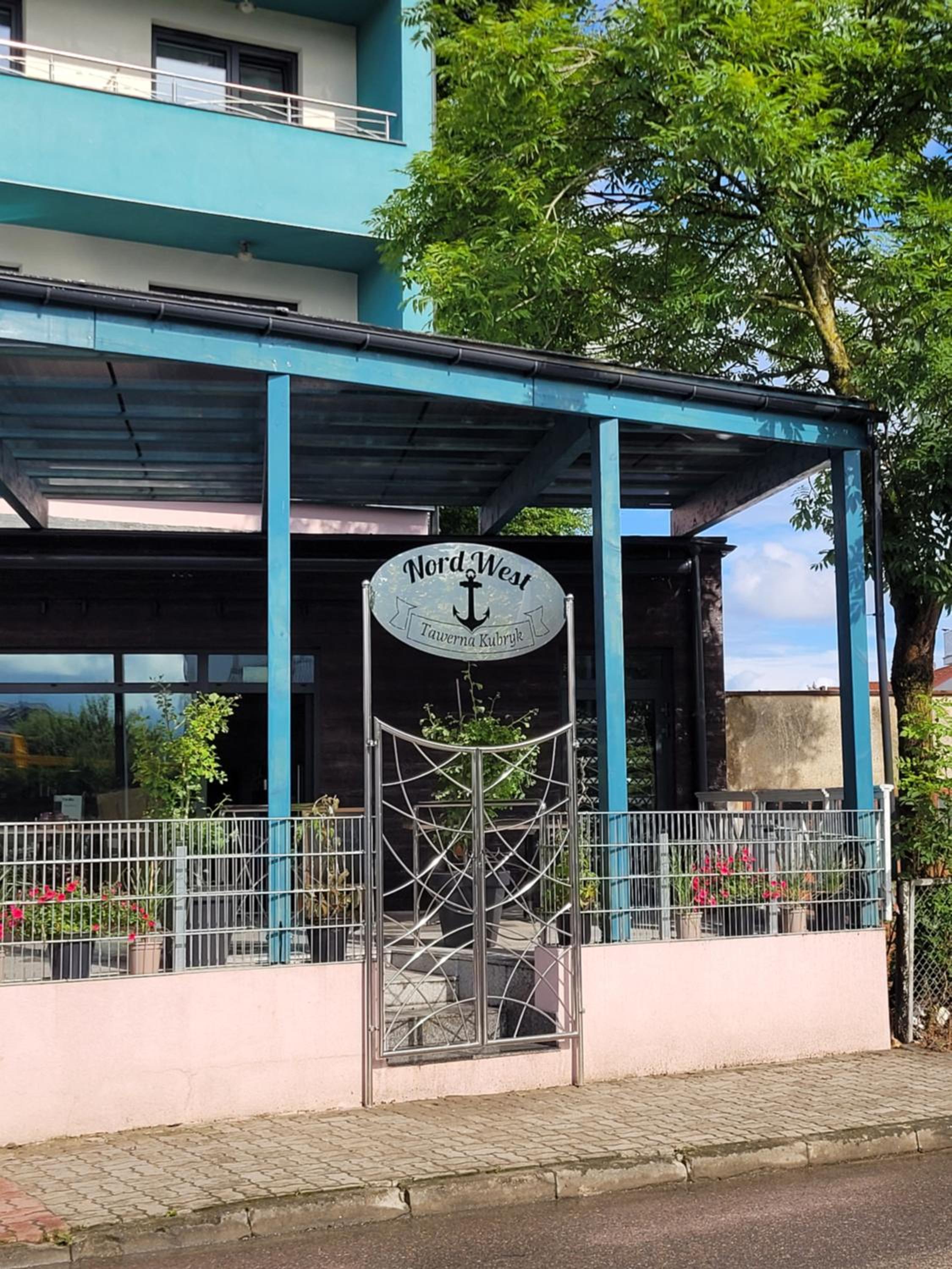 Nord-West i restauracja Tawerna Kubryk