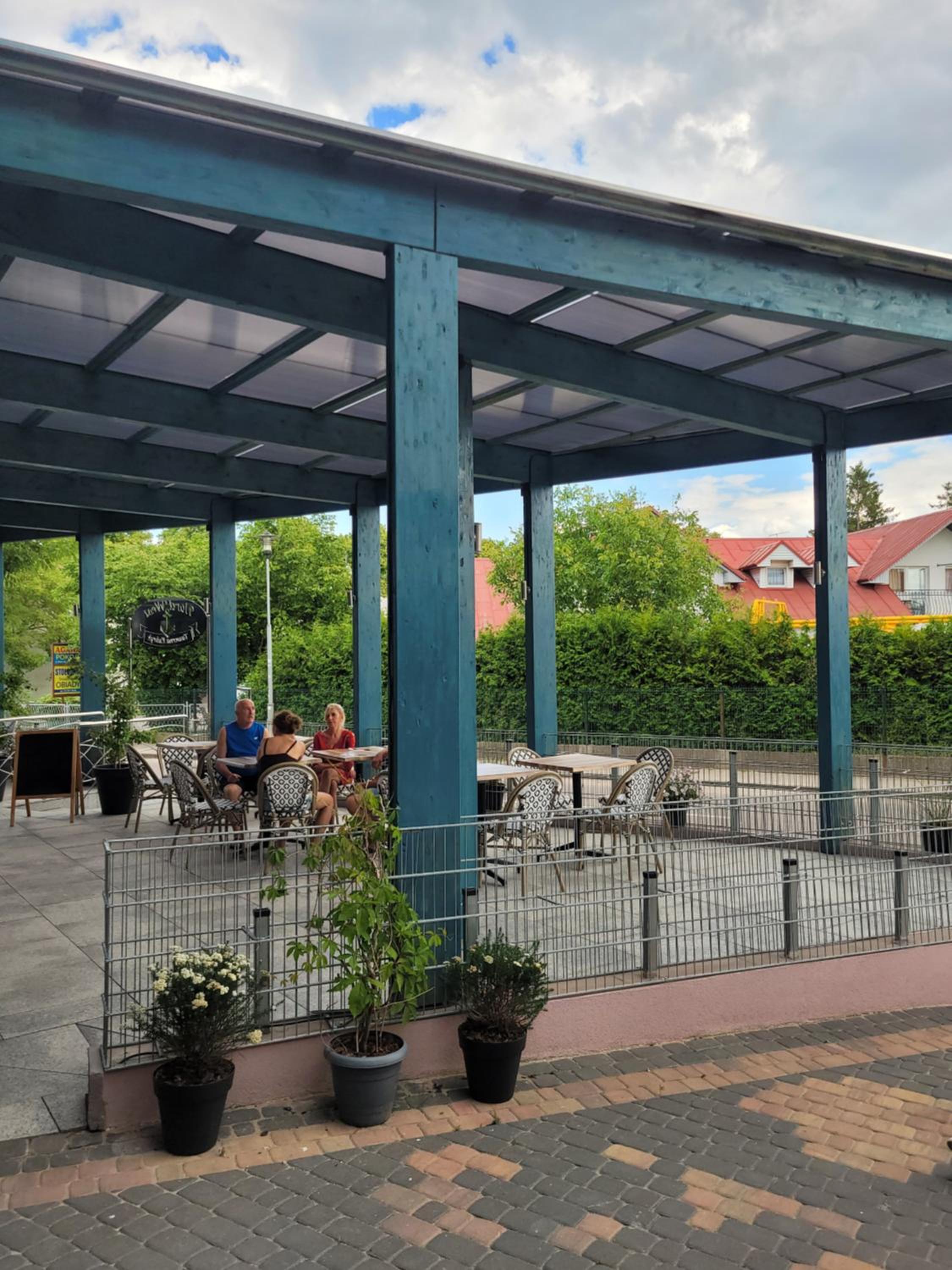Nord-West i restauracja Tawerna Kubryk