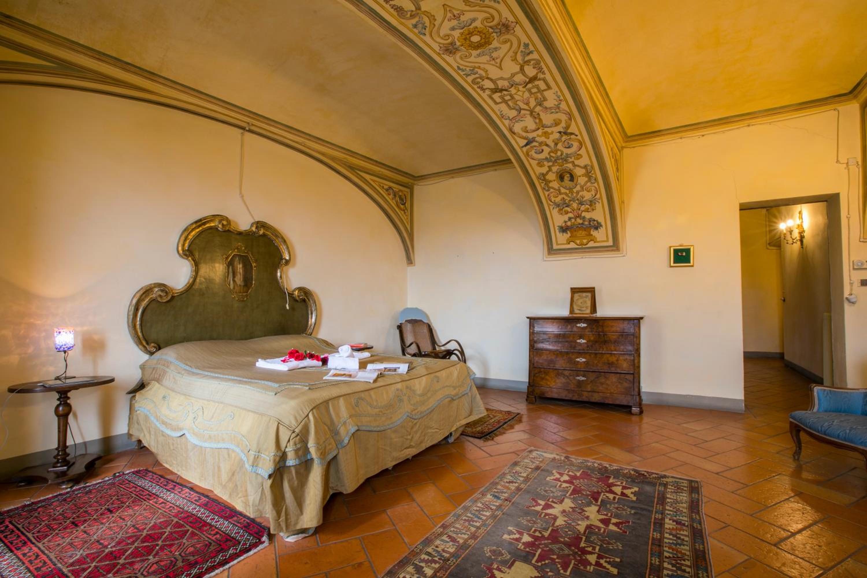 Palazzo Tornielli view 3