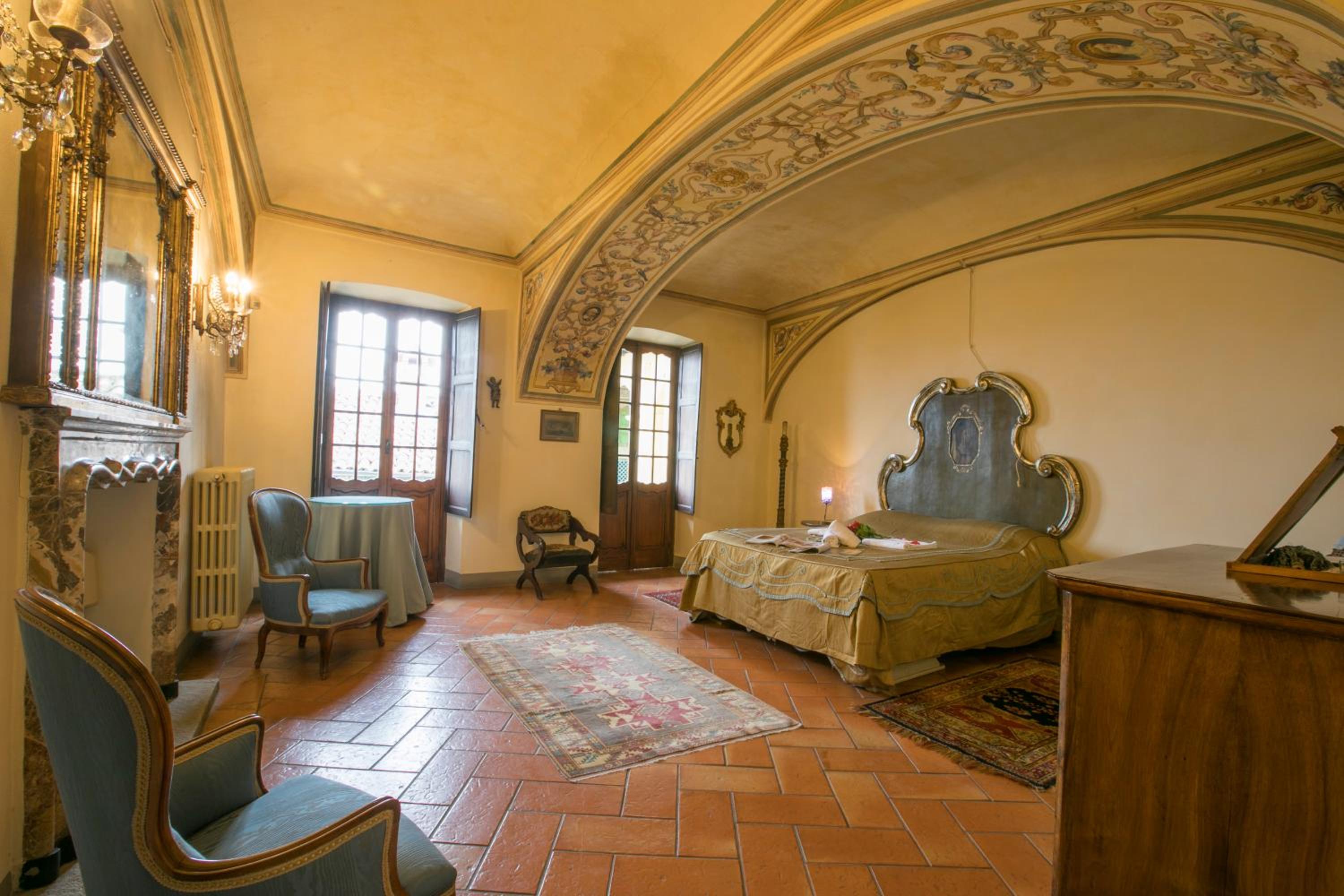 Palazzo Tornielli view 4