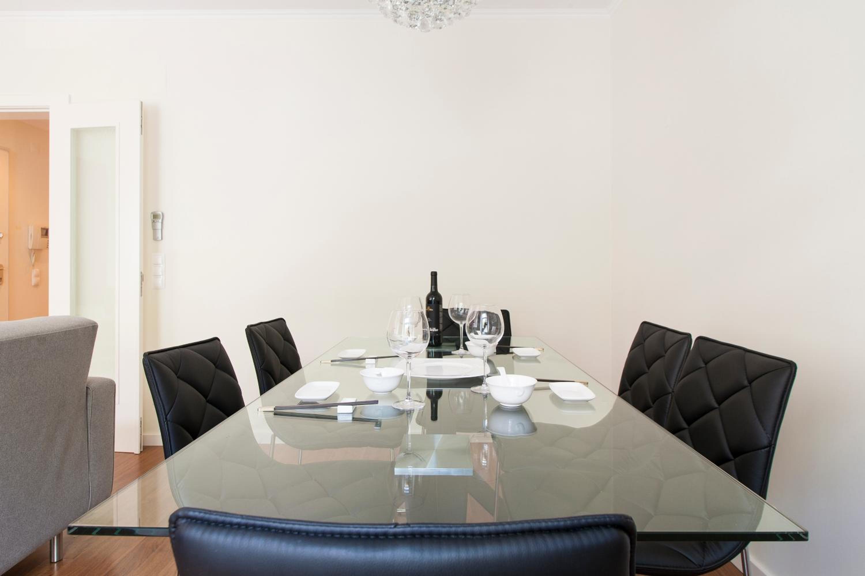 ALTIDO Stunning 3BR Apt with balcony, nearby Saldanha subway & IST
