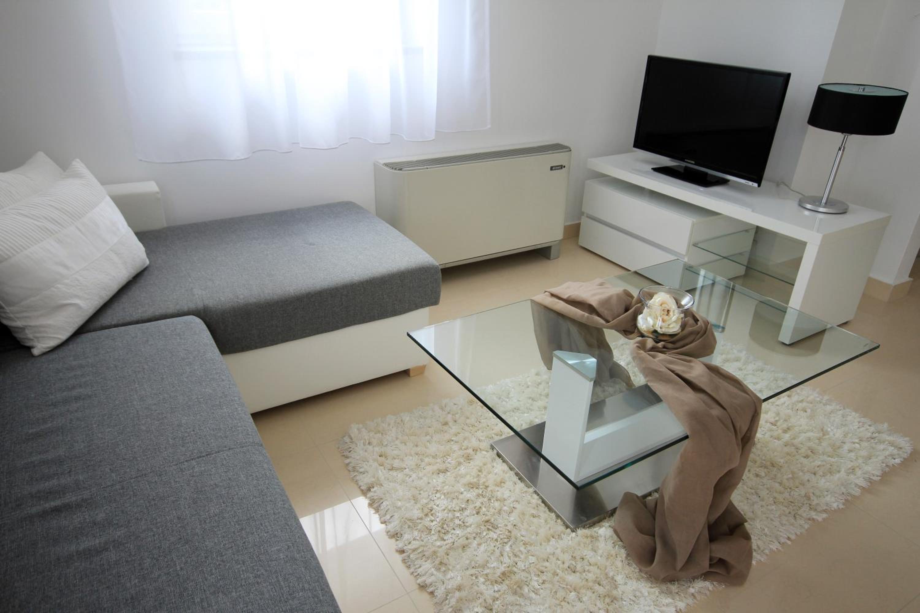 Apartments Villa Mantinela view 4
