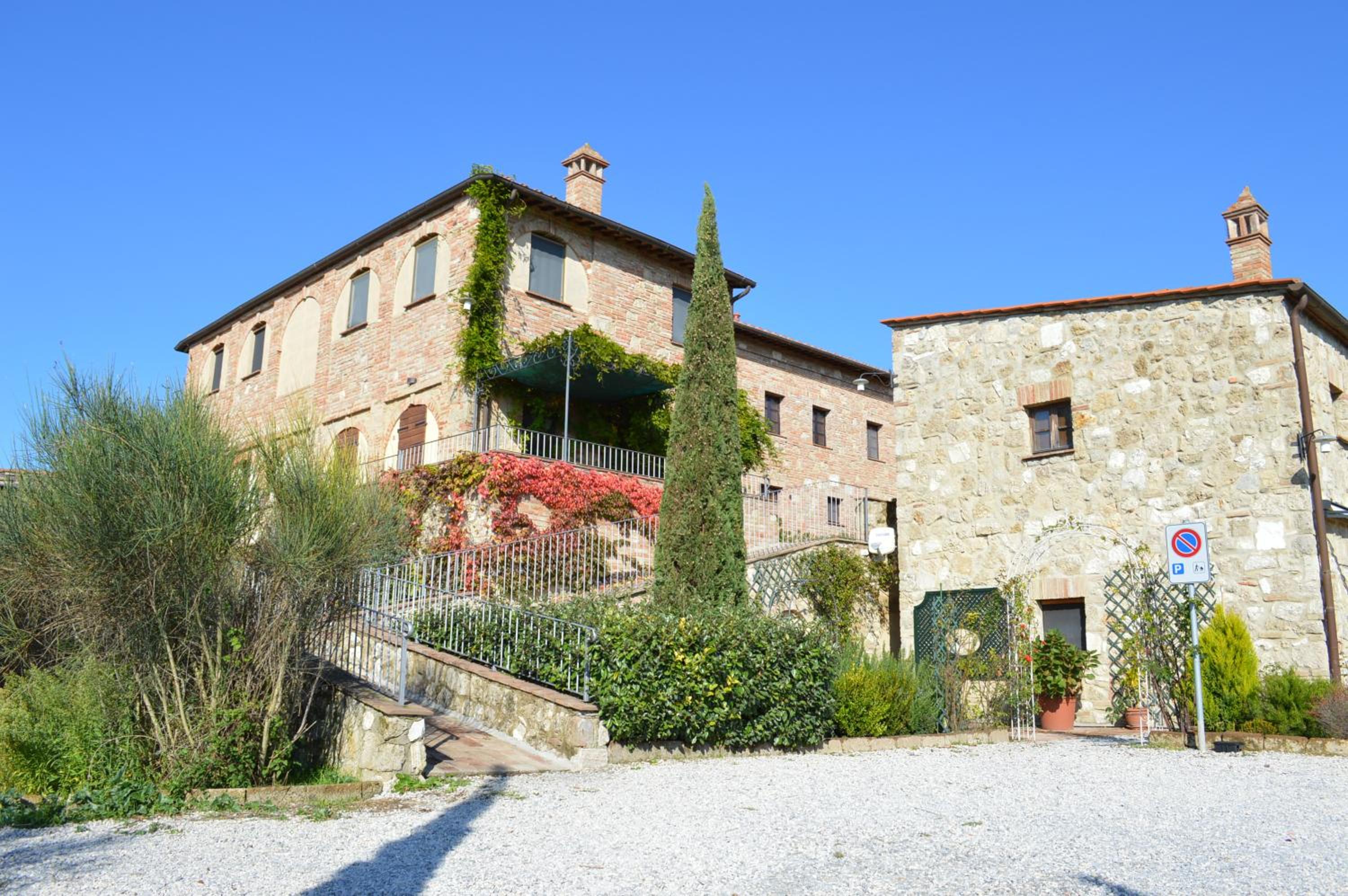 Monaci Apartments