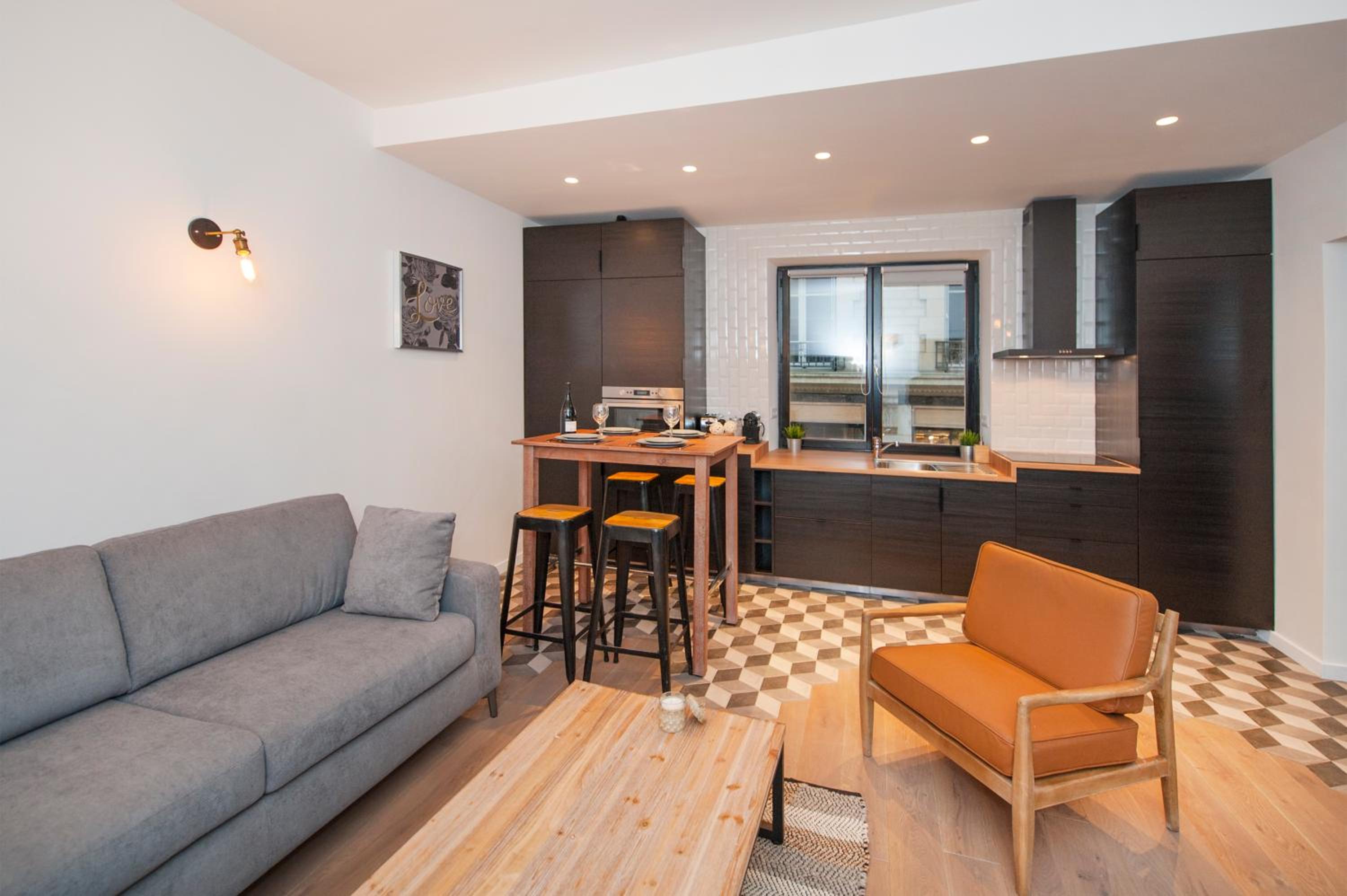 Pick A Flat's Apartment in Le Marais - Rue Sainte Croix de la Bretonnerie