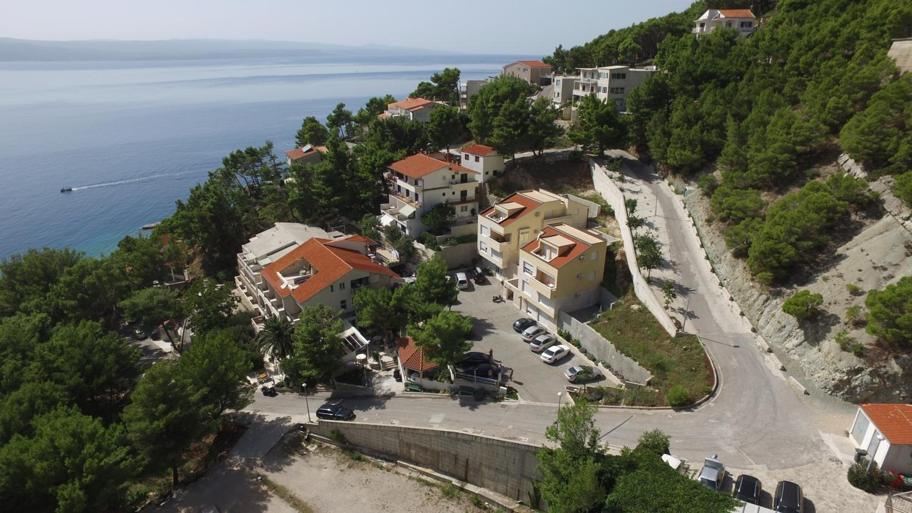 Apartments Villa Astra & Pinija