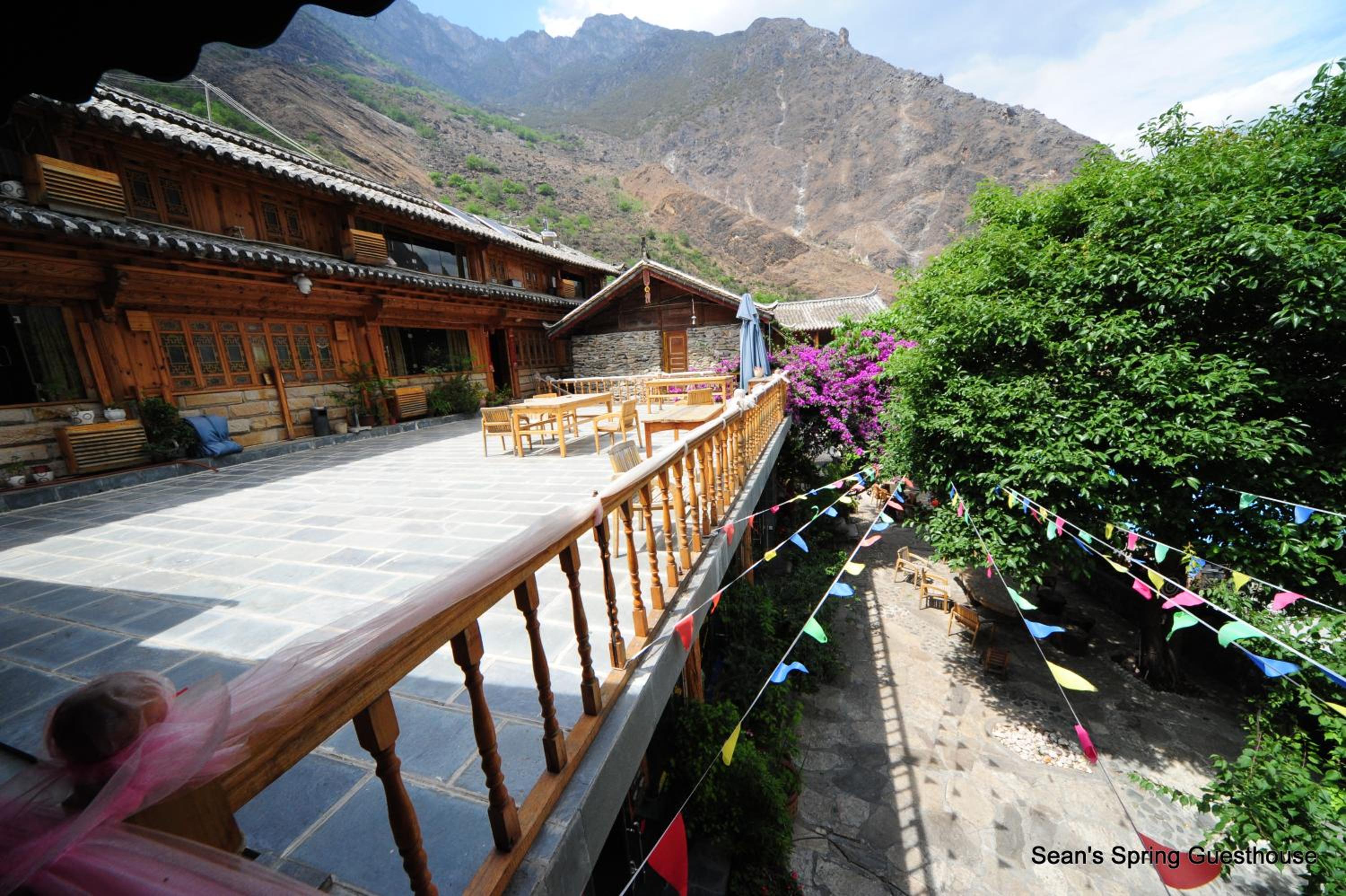 Tiger Leaping Gorge Sean’s Spring Guesthouse