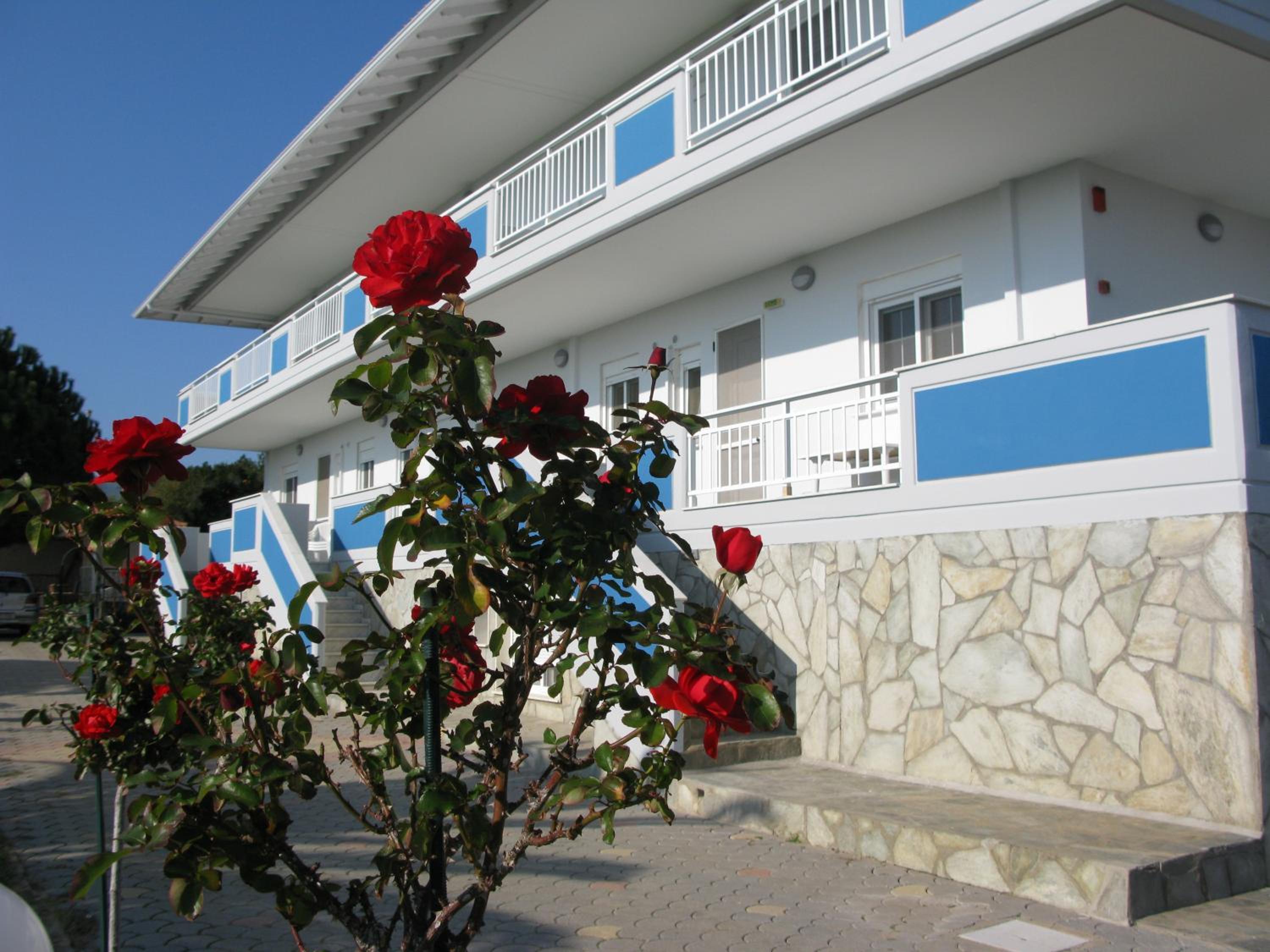 Seaview Aparthotel
