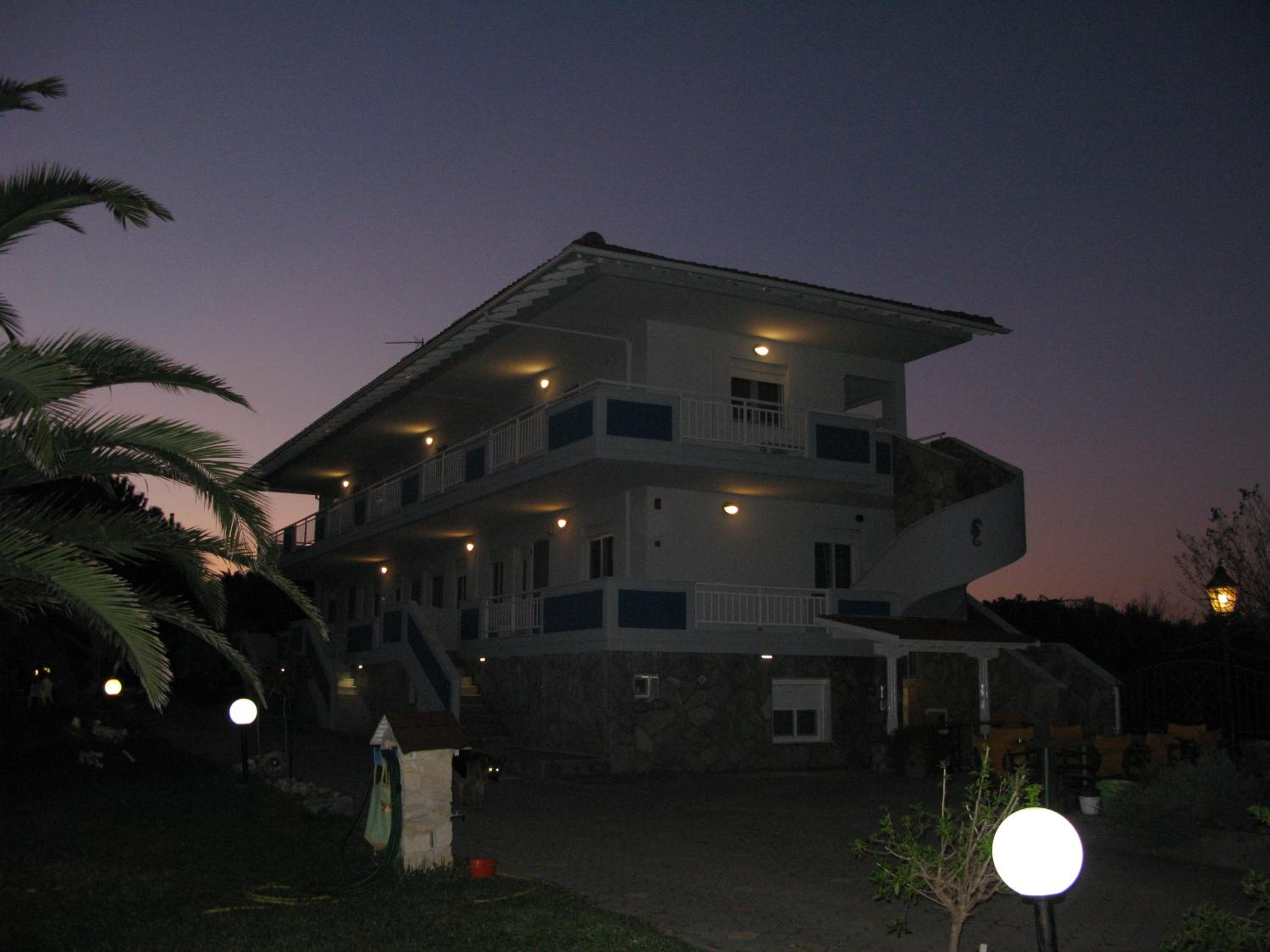 Seaview Aparthotel