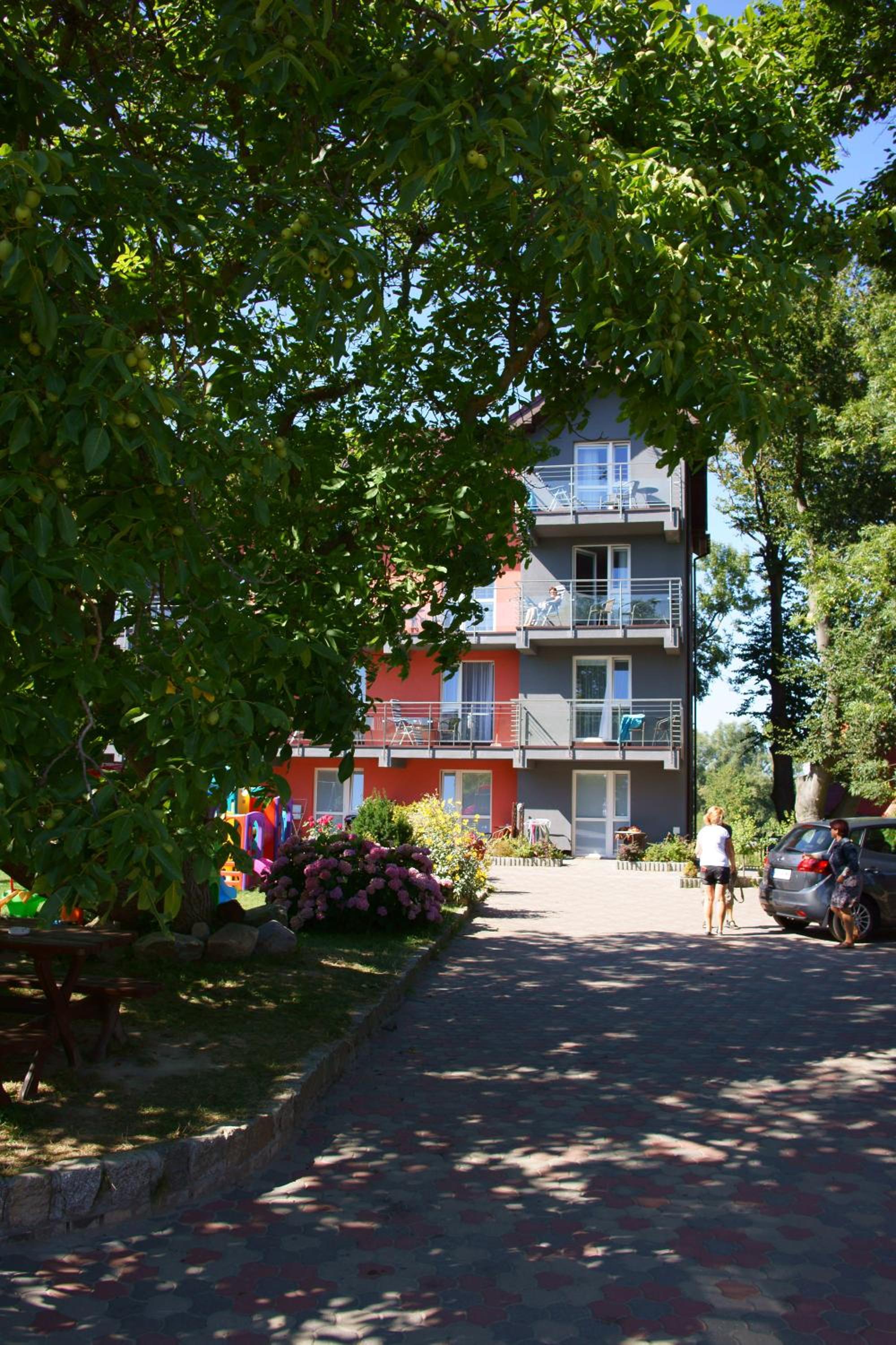 Nord-West i restauracja Tawerna Kubryk